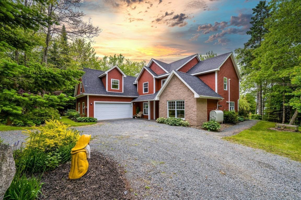 5408 St Margarets Bay Road, Upper Tantallon, NS (MLS® 202515197)