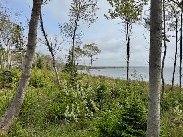 $189,900.00: 82 Ocean View Drive, Port Mouton