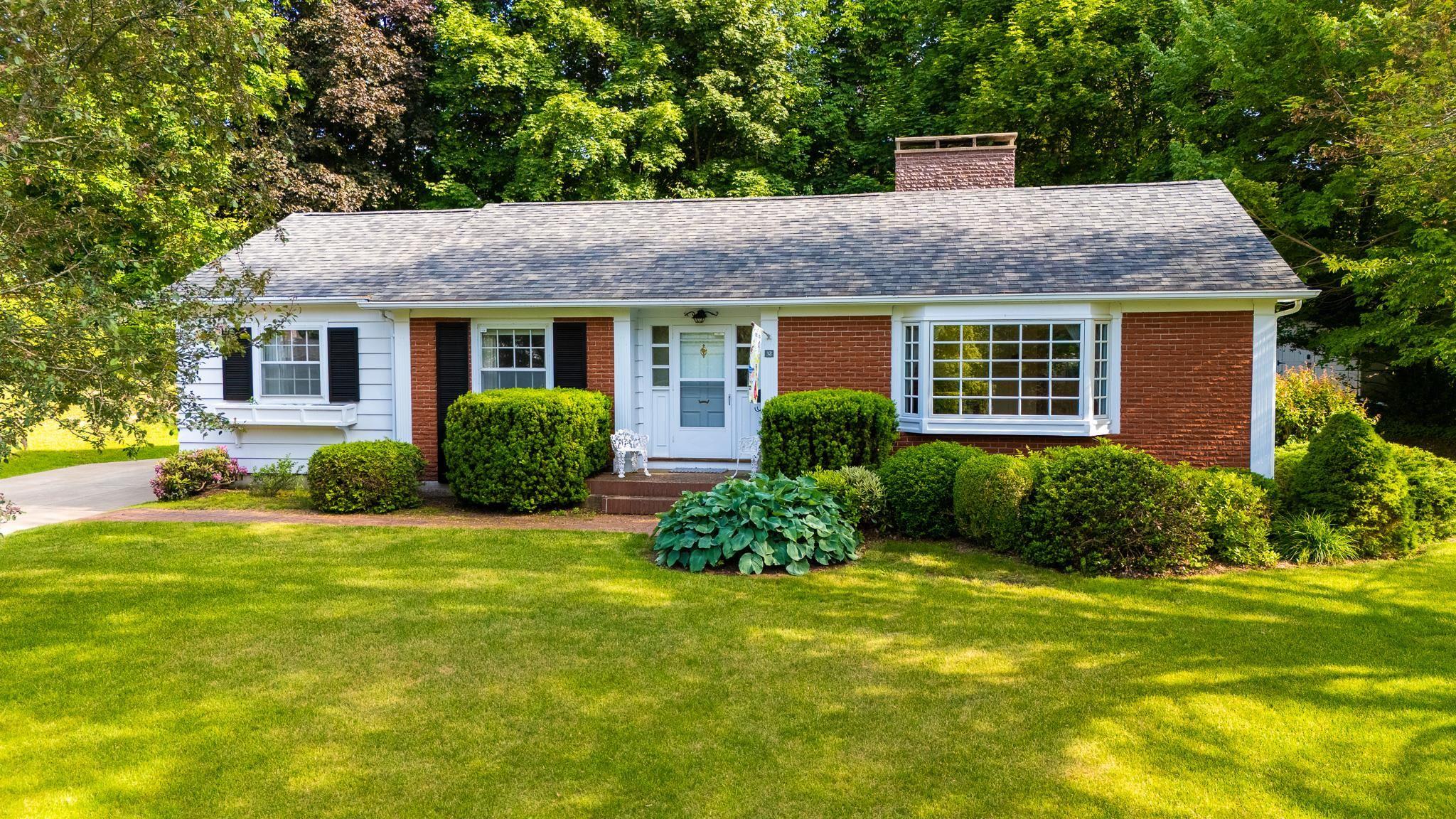 32 Fielding Avenue, Kentville, NS (MLS® 202515259) | Kentville Real Estate | RE/MAX Halifax