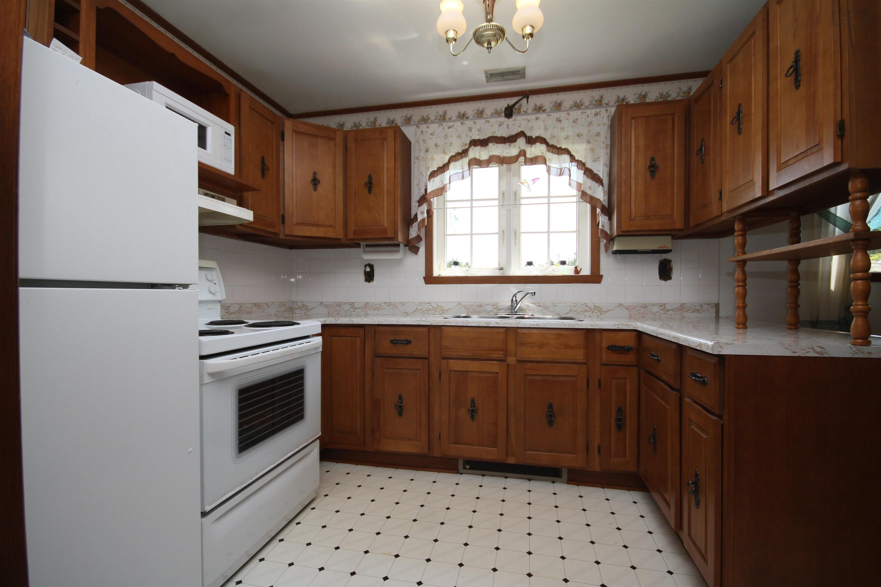 $474,500.00: 3817 Highway 206, Petit-De-Grat