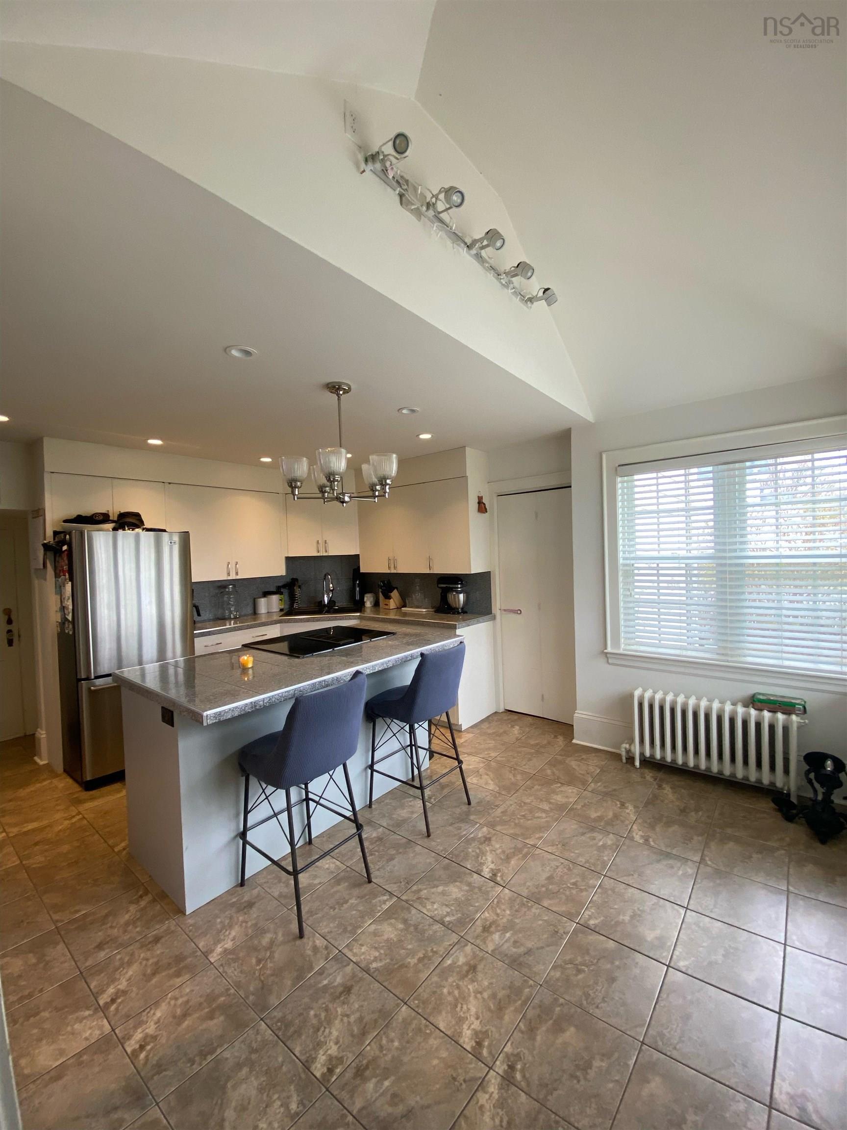 $235,000.00: 601 GEORGE Street, New Waterford
