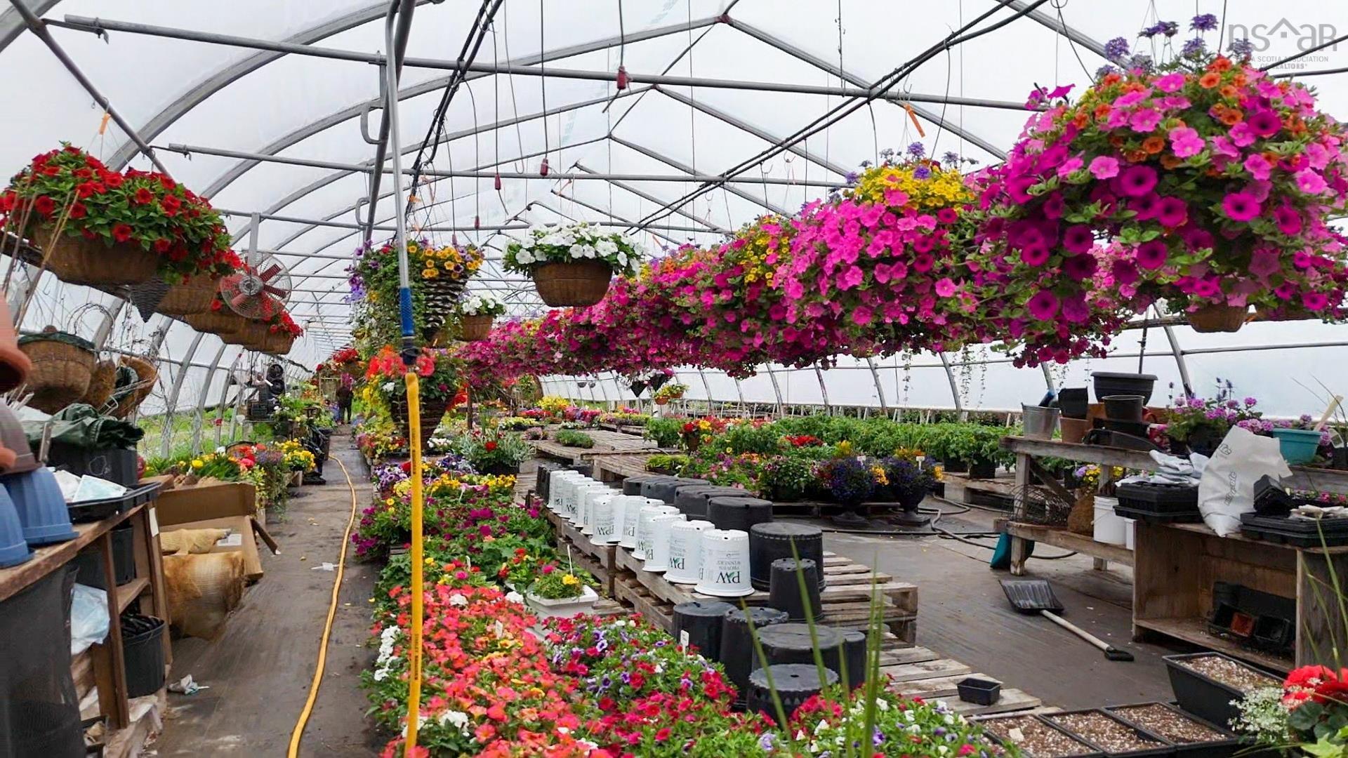 $599,000.00: 9651 Grenville Street, St. Peter