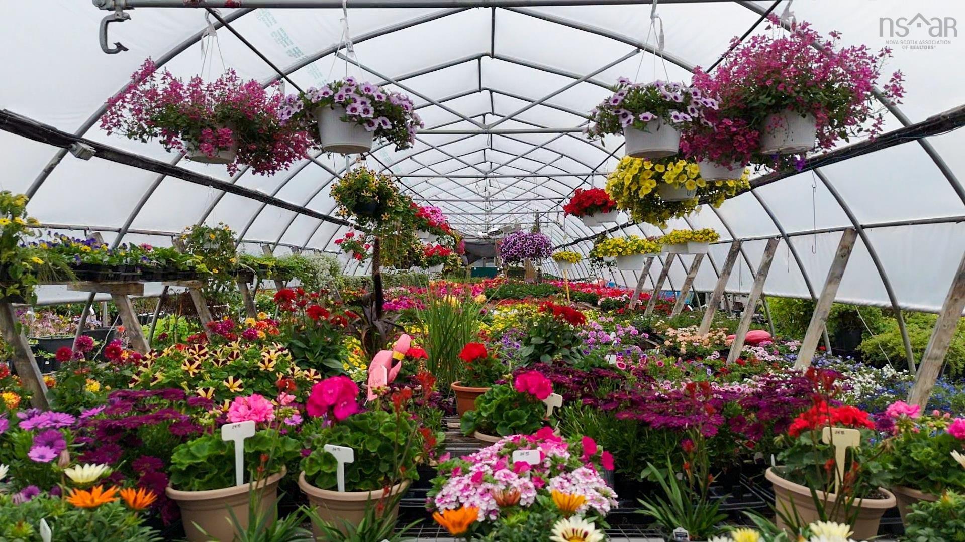 $599,000.00: 9651 Grenville Street, St. Peter