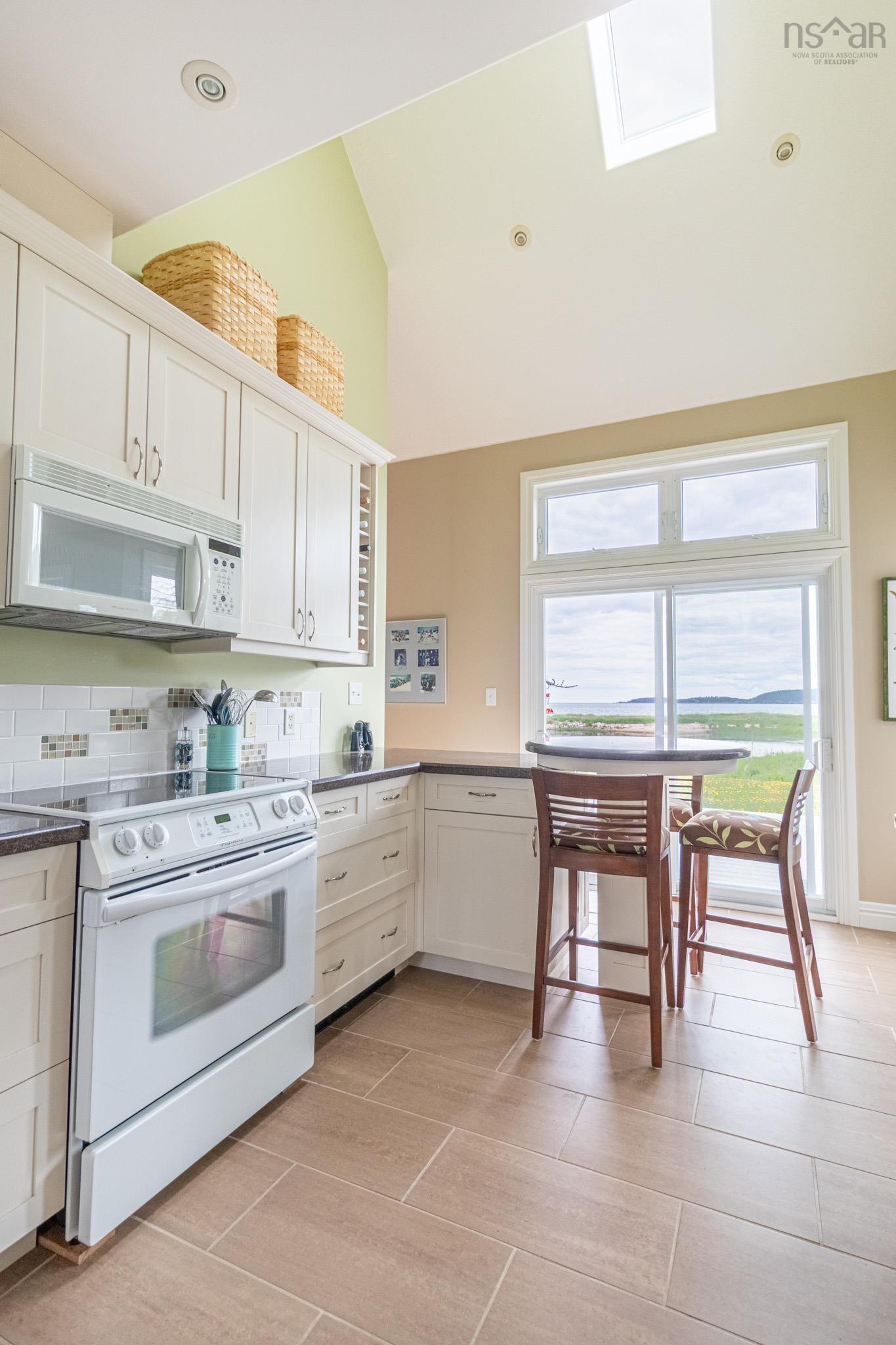 $699,900.00: 36237 CABOT TRAIL, Ingonish