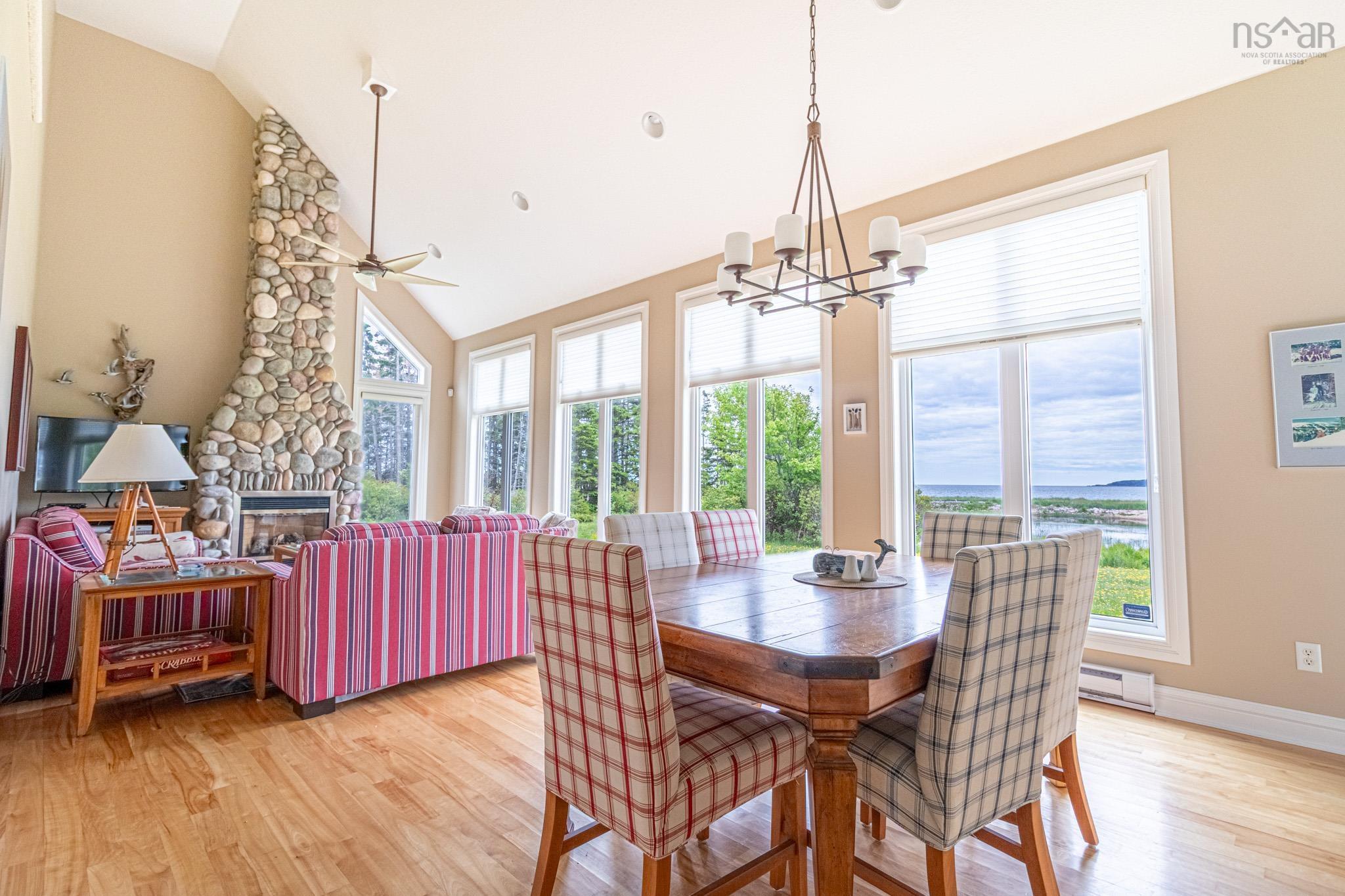 $699,900.00: 36237 CABOT TRAIL, Ingonish