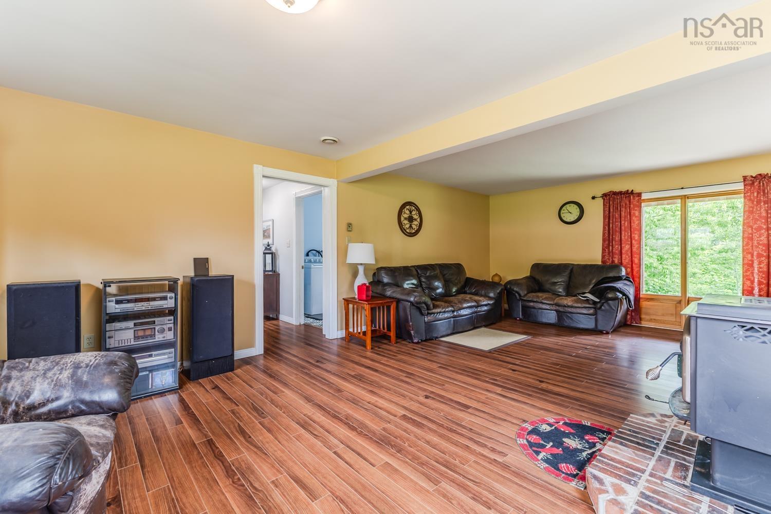 $475,000.00: 24 Hill Top Court, Scotsburn