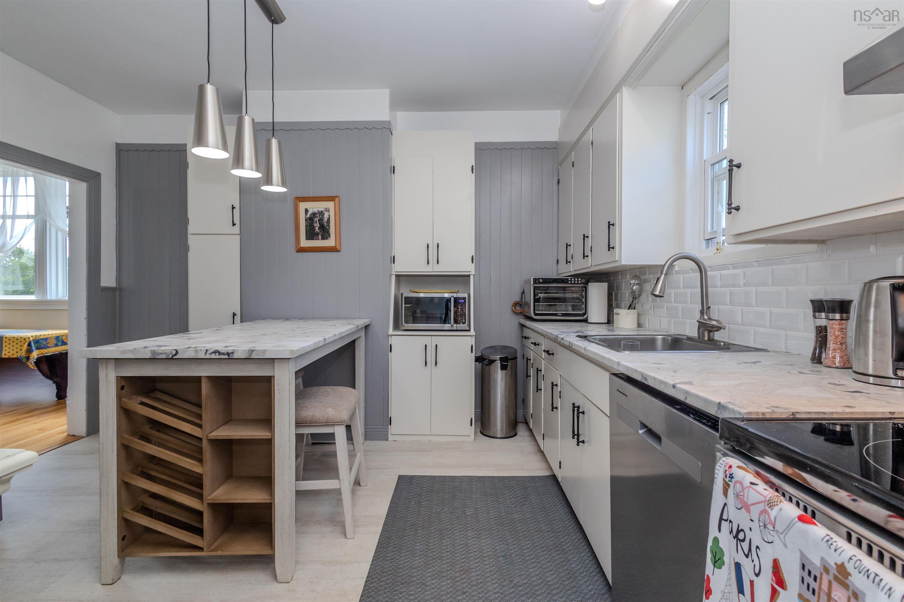 $365,000.00: 123 Royal Avenue, Sydney