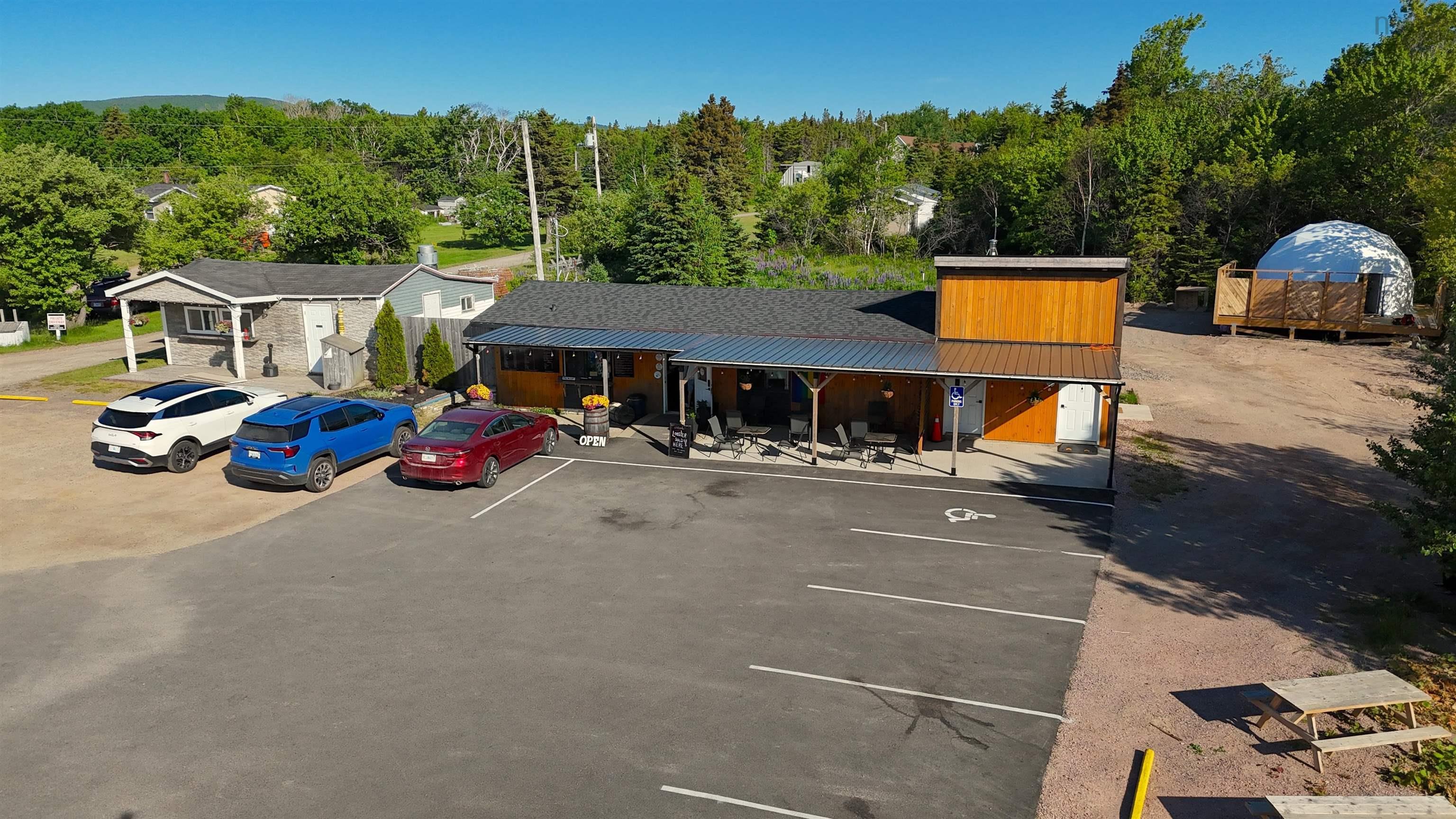 $690,000.00: 36188 Cabot Trail, Ingonish