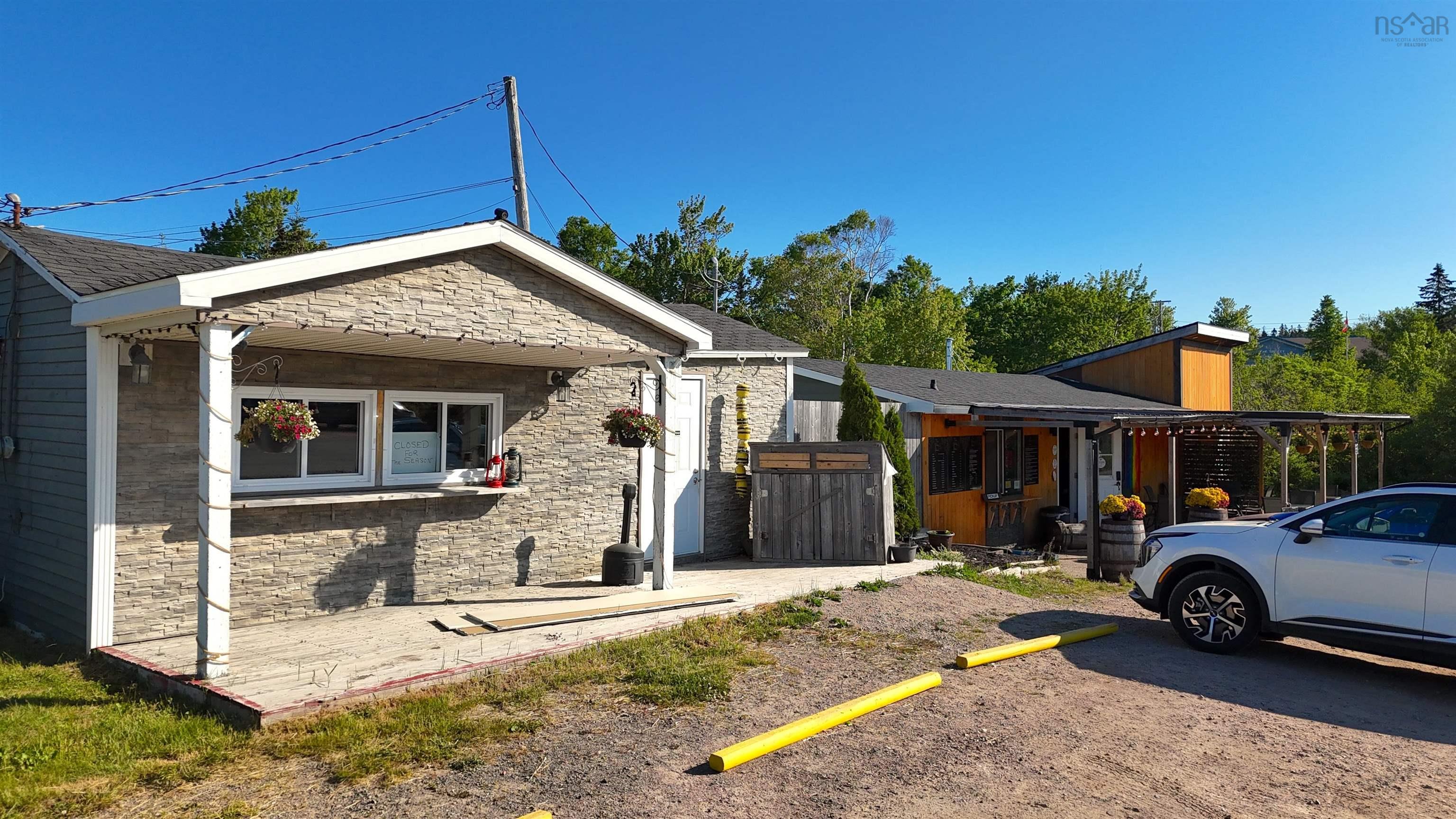 $690,000.00: 36188 Cabot Trail, Ingonish