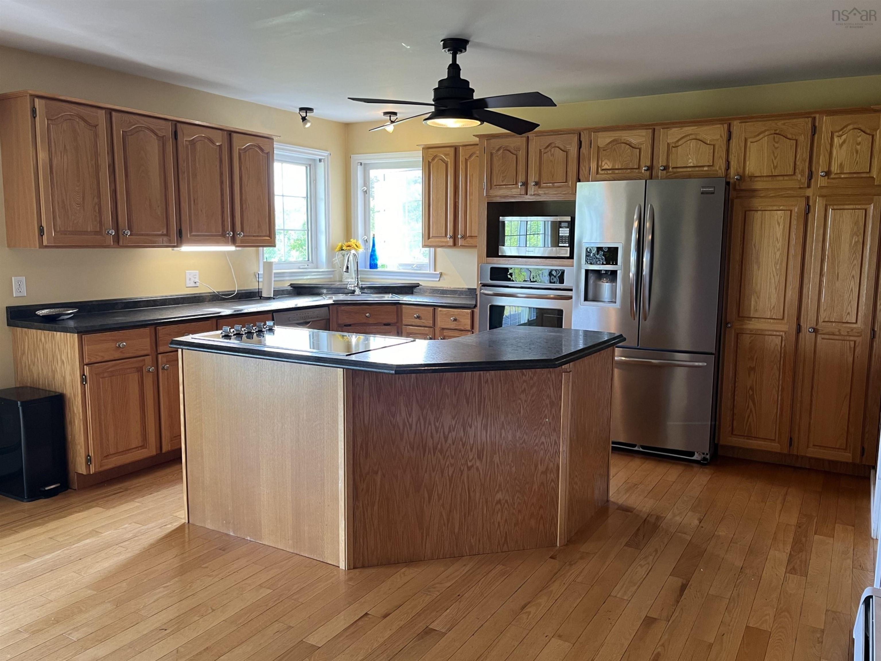 $499,900.00: 40 Brady Drive, Groves Point