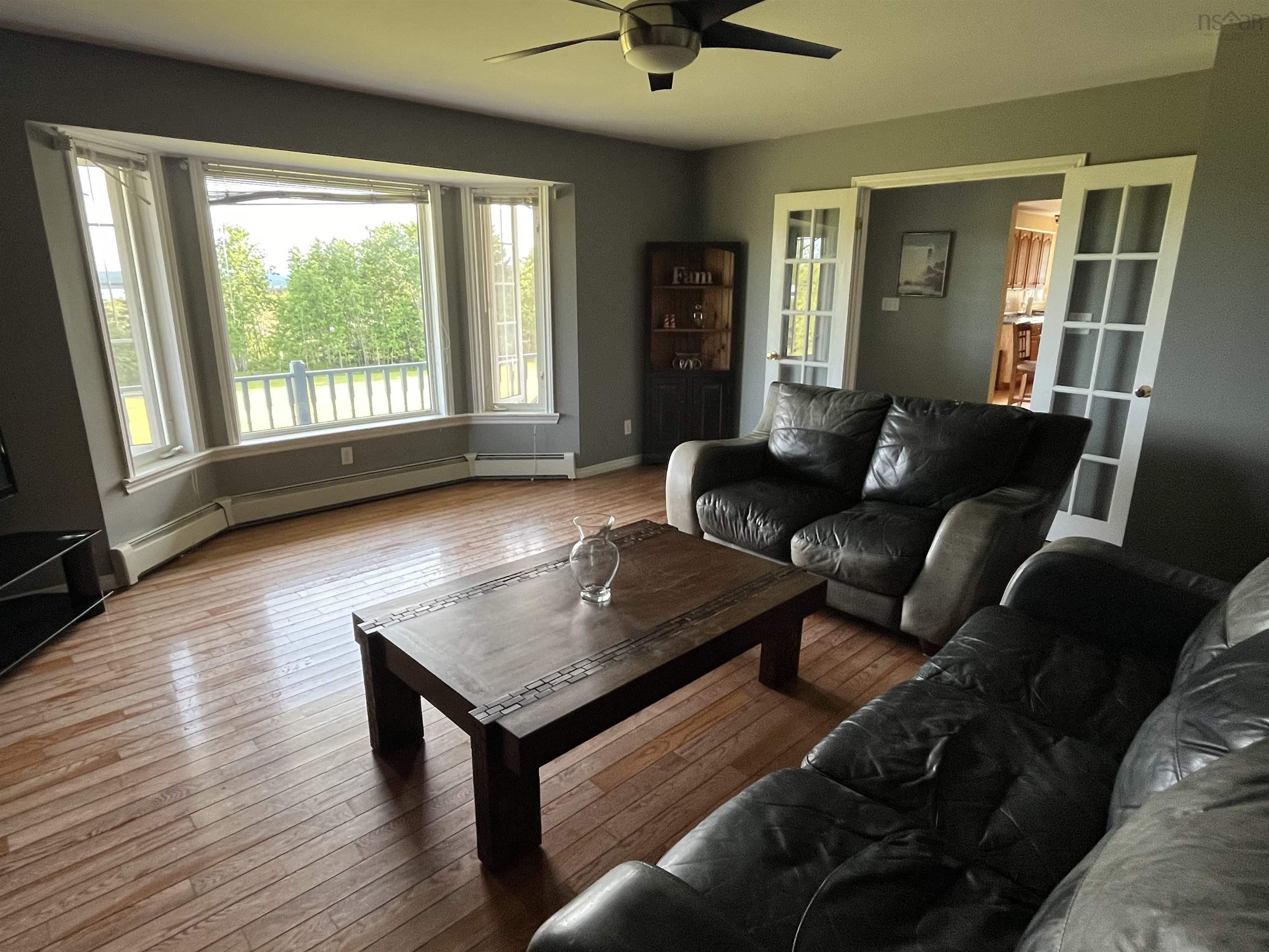 $499,900.00: 40 Brady Drive, Groves Point