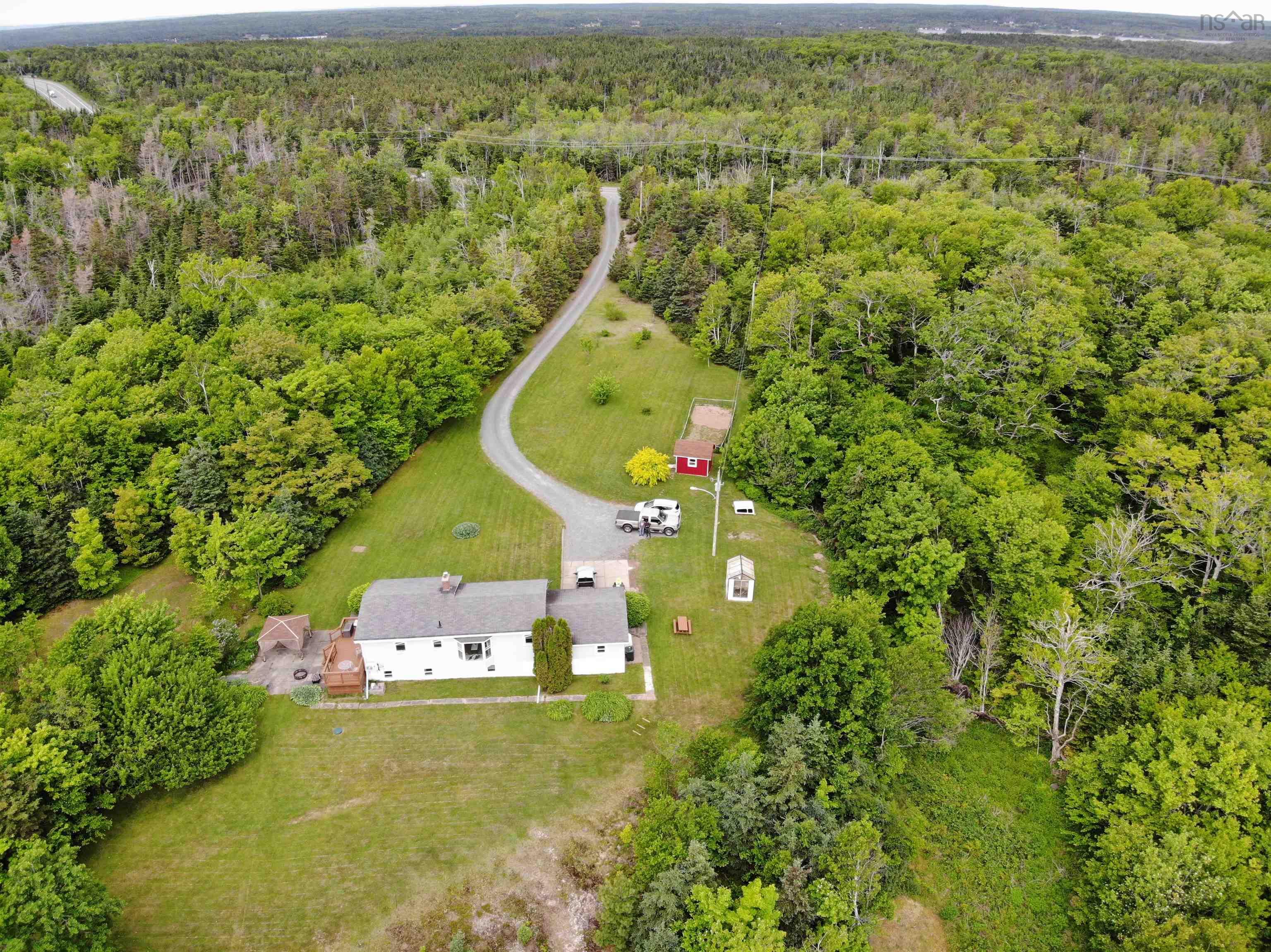 $595,000.00: 5000 Louisbourg Highway Highway, Albert Bridge