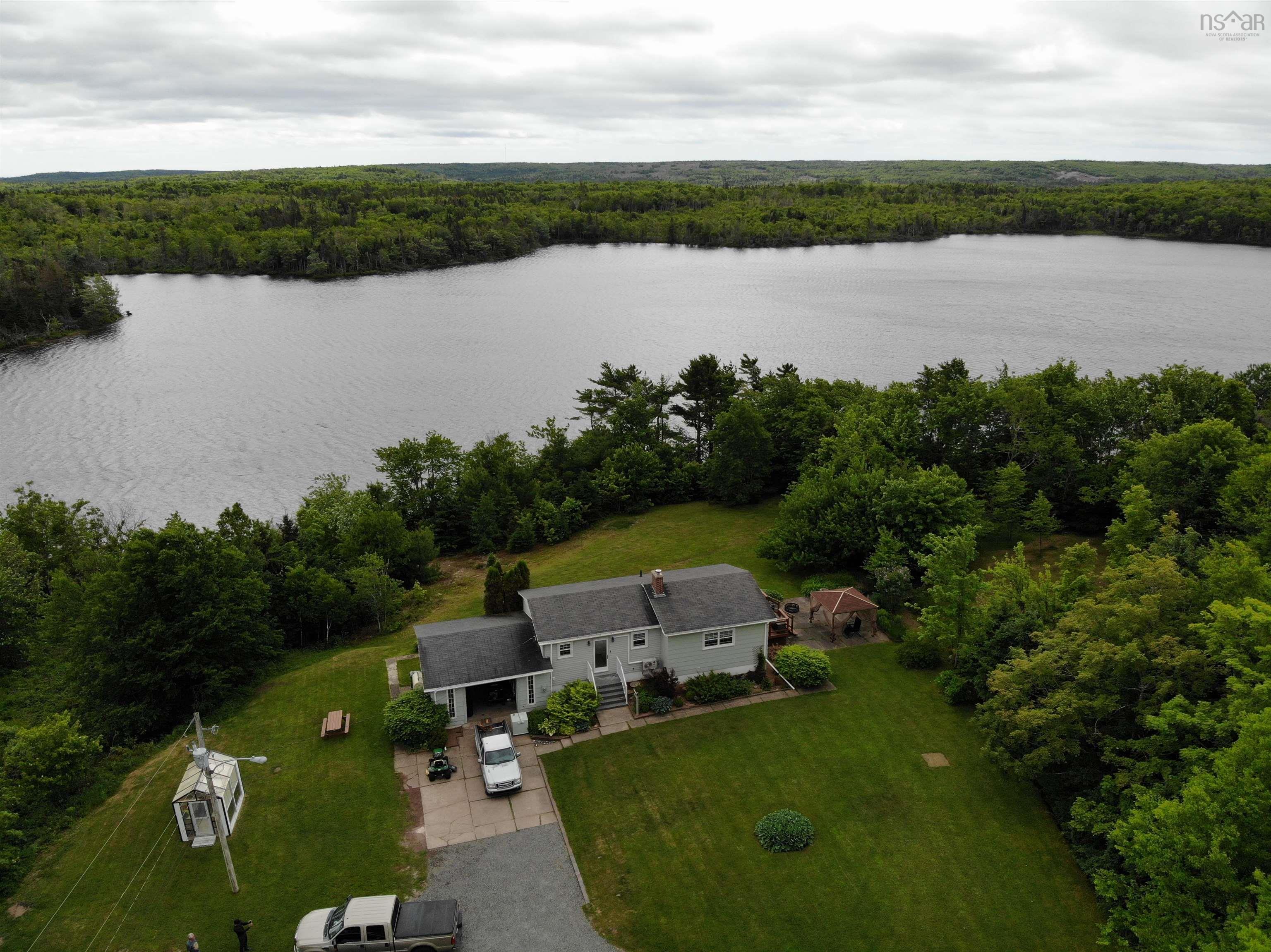 $595,000.00: 5000 Louisbourg Highway Highway, Albert Bridge