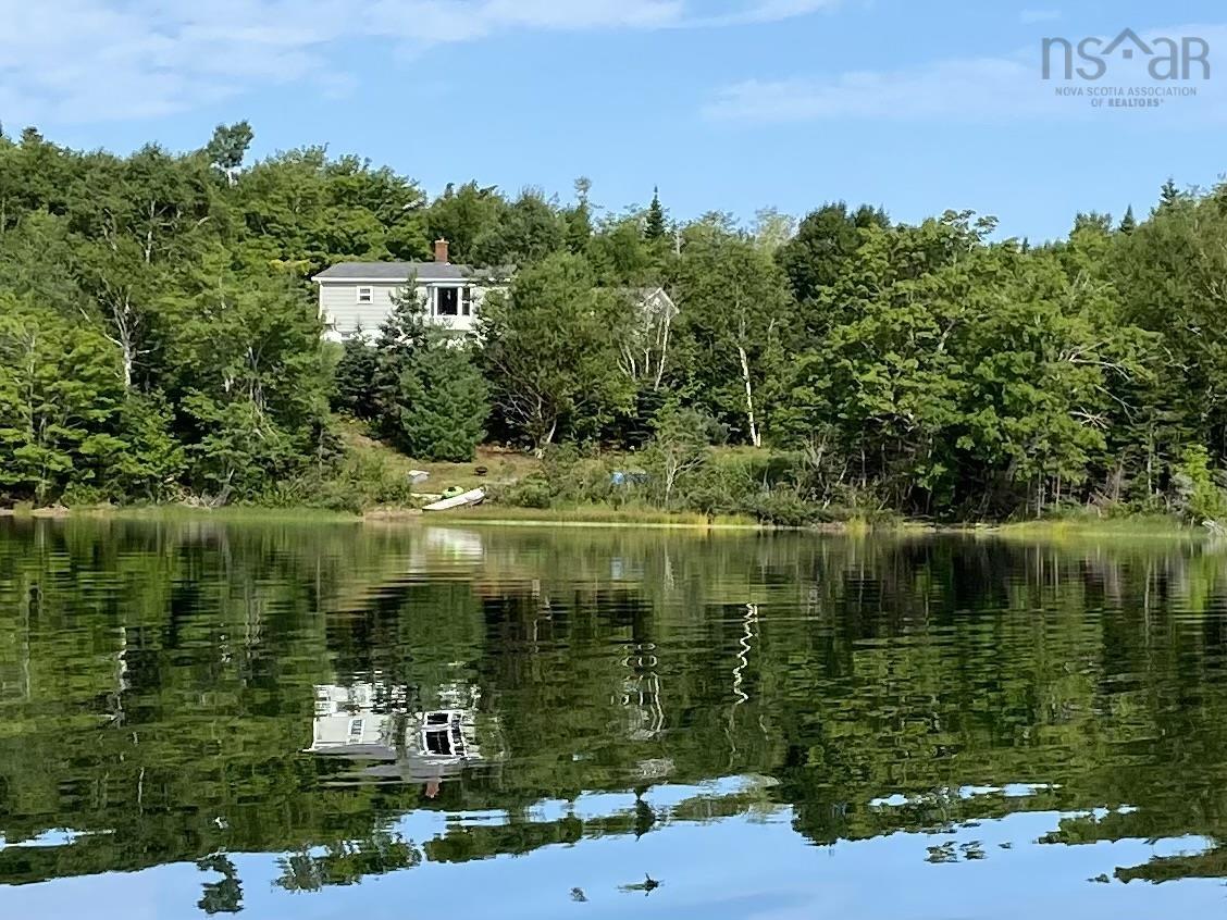 $595,000.00: 5000 Louisbourg Highway Highway, Albert Bridge