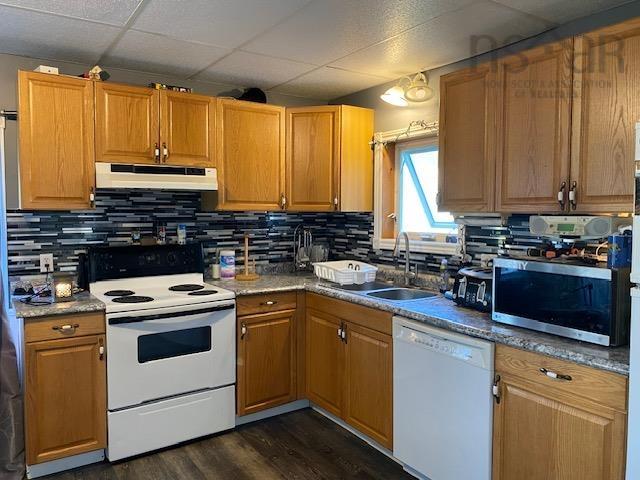 $250,000.00: 53 Ocean Ave, Dominion