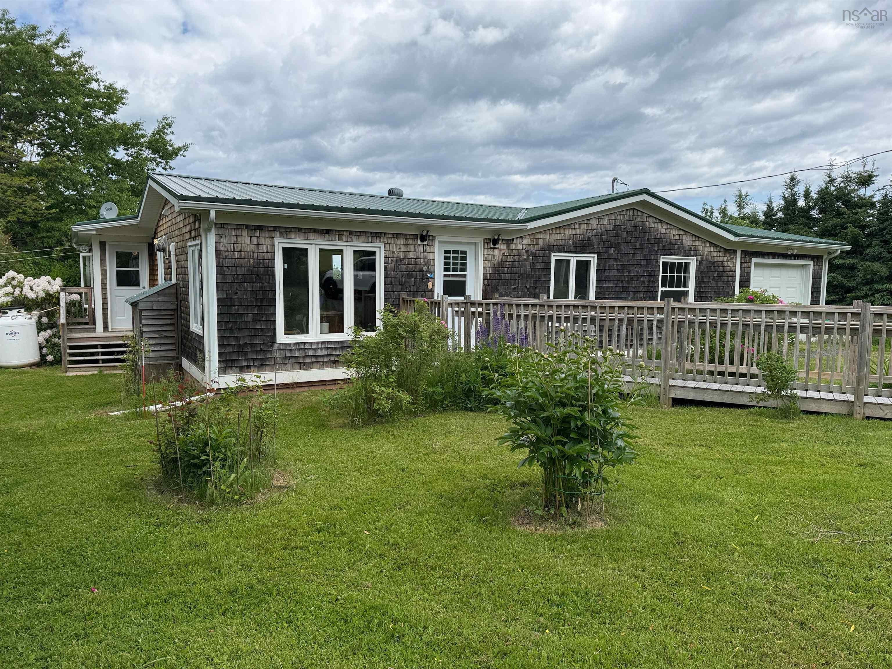 1407 North Shore Rd, North Shore, NS (MLS 202515398)
