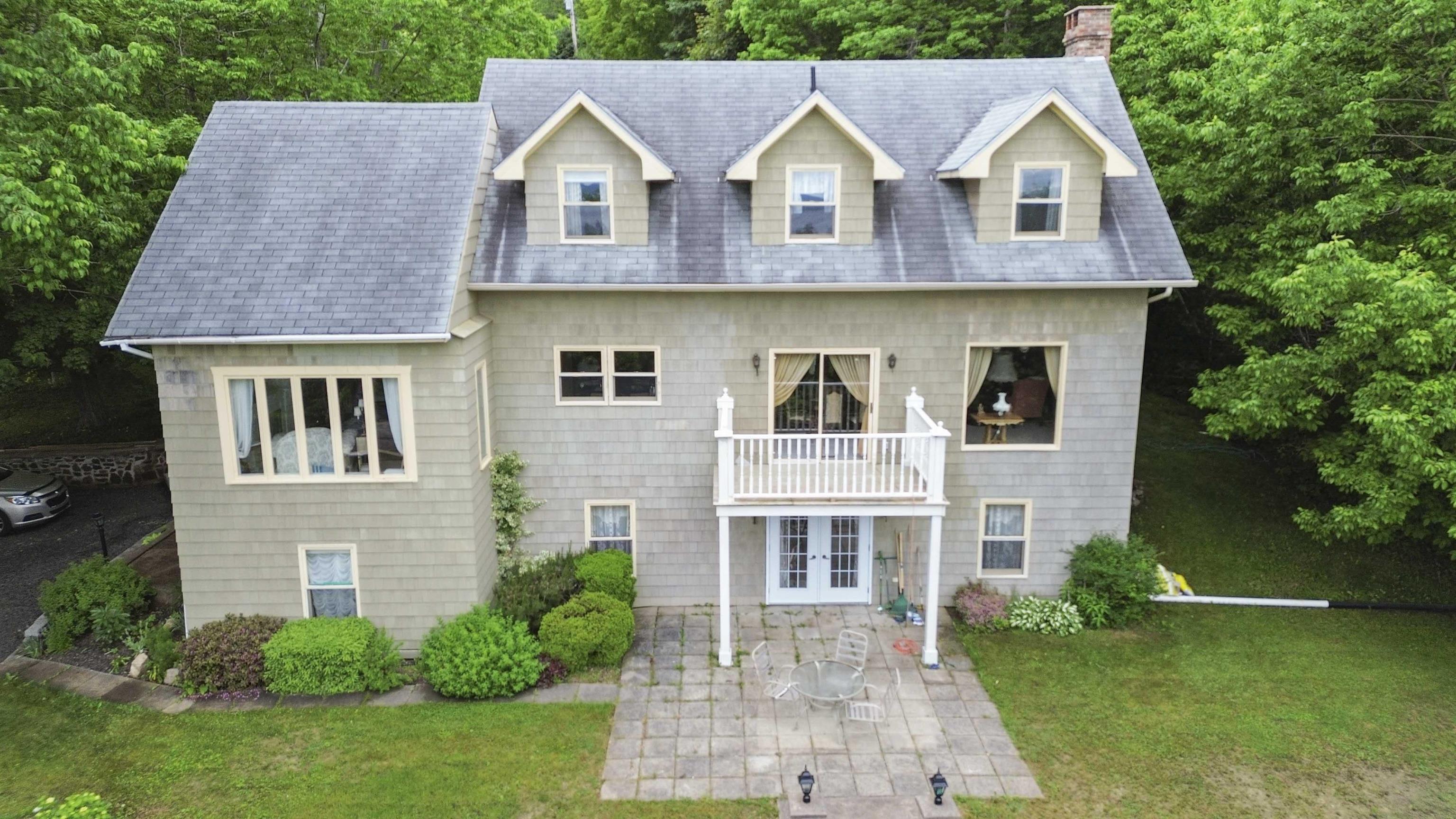 $900,400.00: 24 Annavista Heights, Bay View