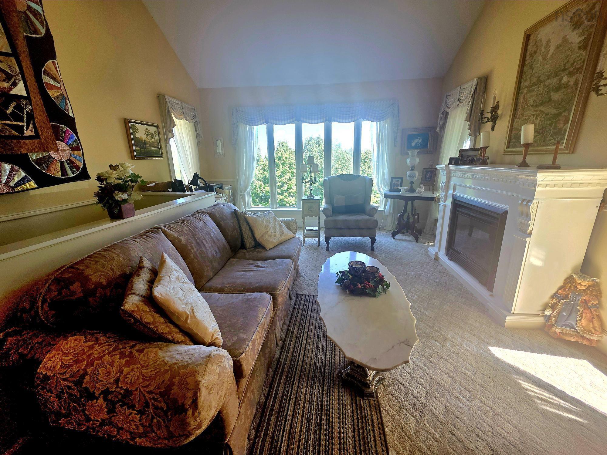 $900,400.00: 24 Annavista Heights, Bay View