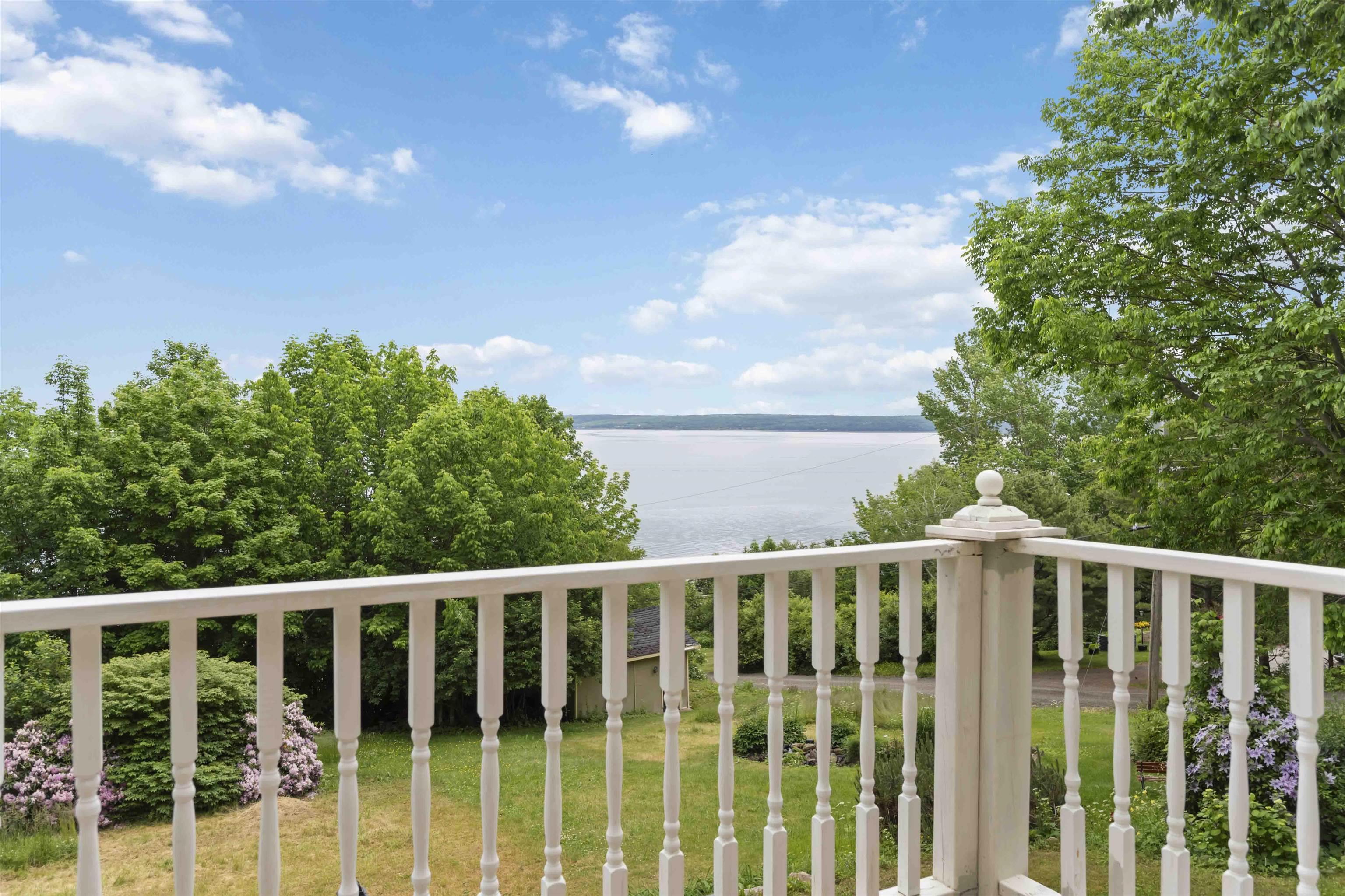 $900,400.00: 24 Annavista Heights, Bay View