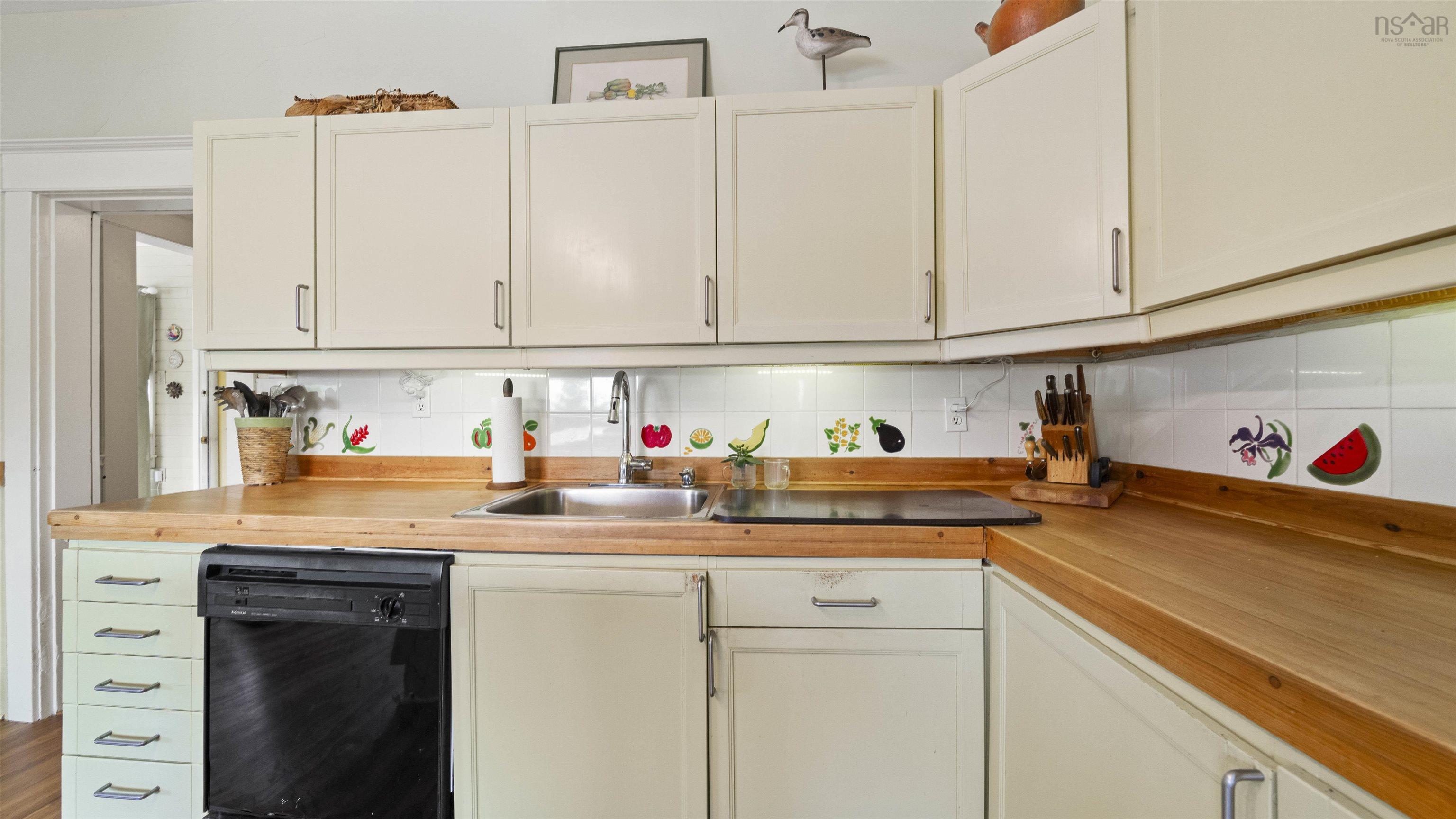 650 Ketch Harbour Road, Portuguese Cove, NS (MLS 202515409)