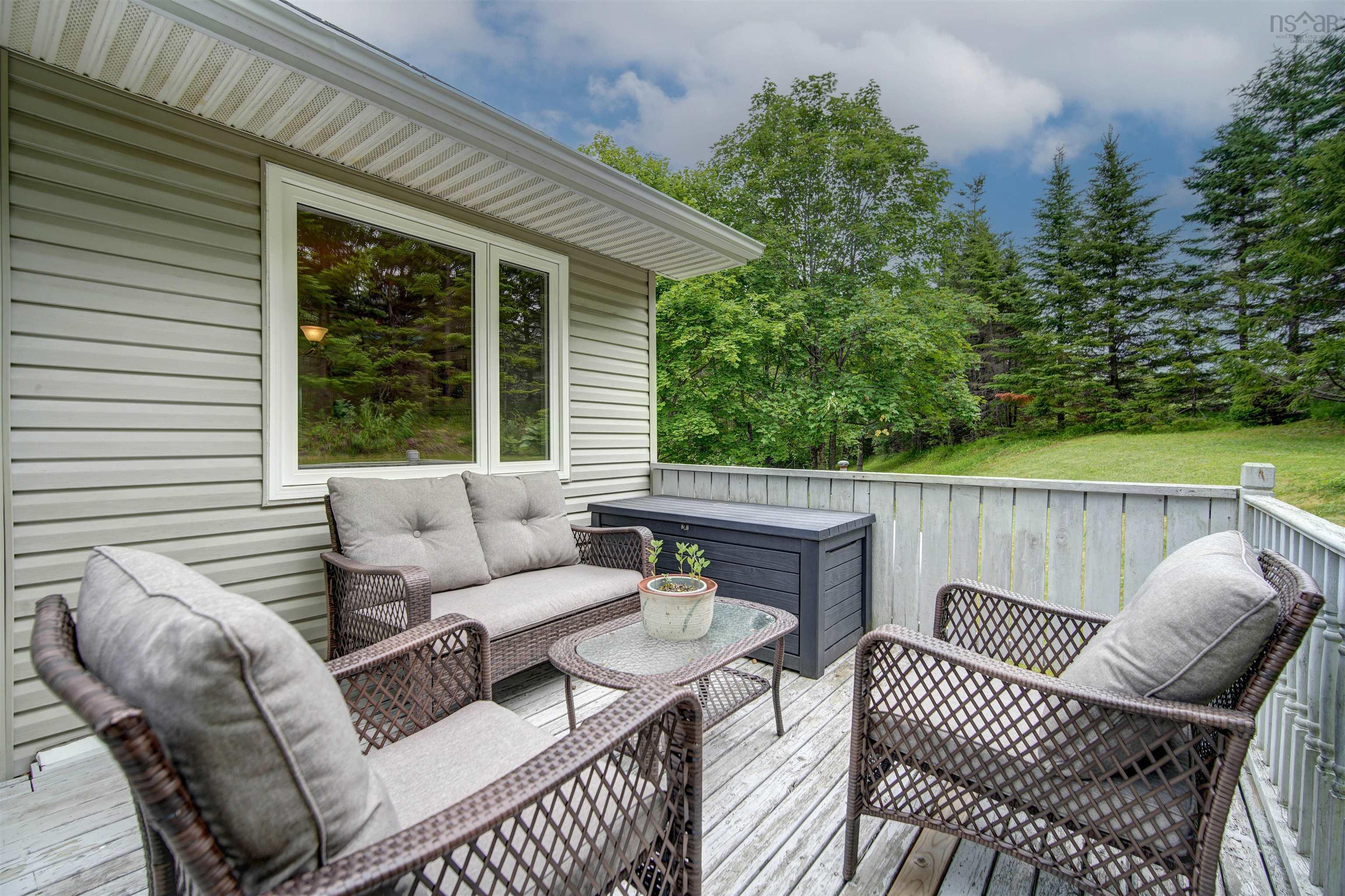 $555,000.00: 17 Crystal Court, Lower Sackville