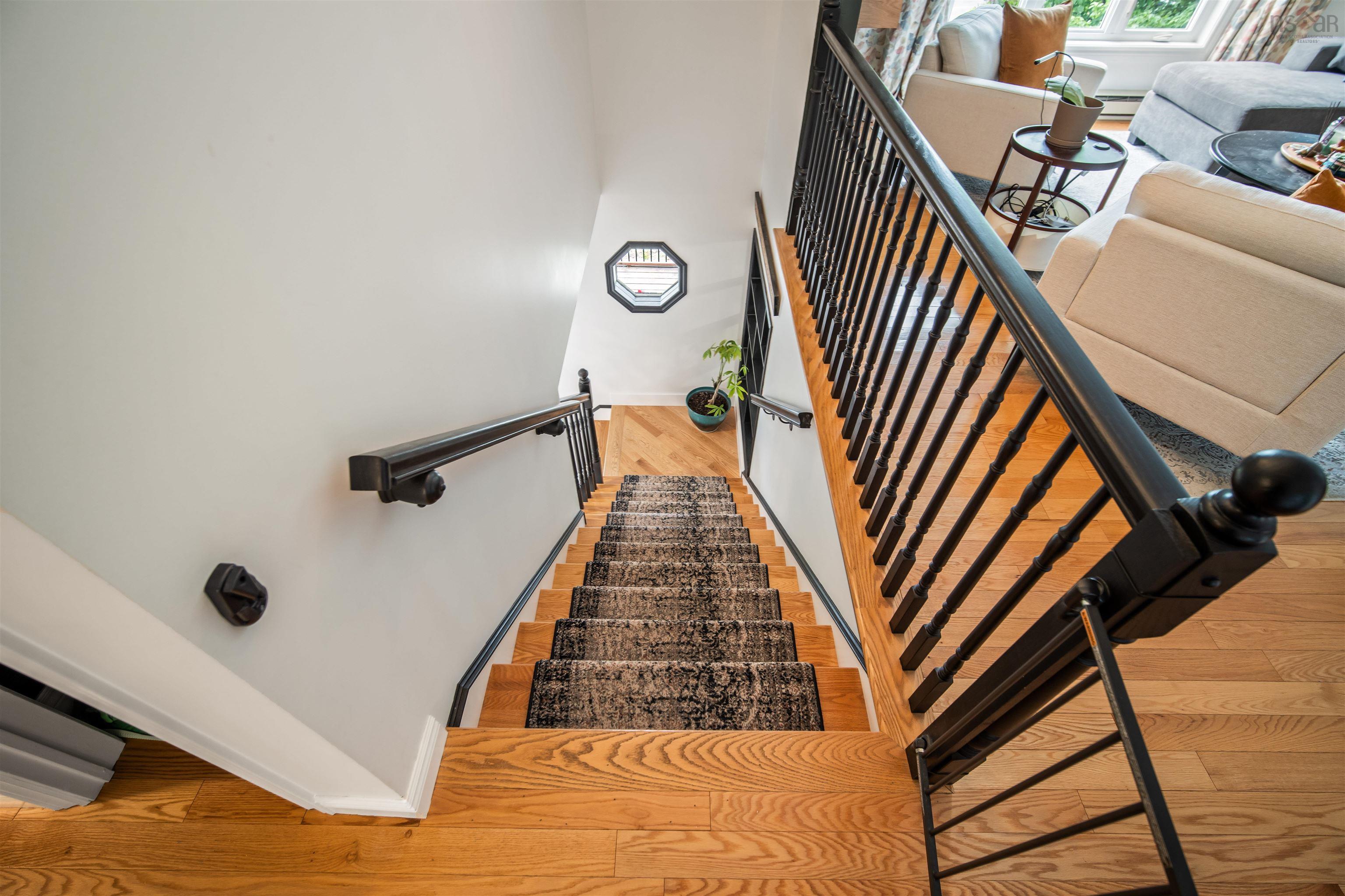 $555,000.00: 17 Crystal Court, Lower Sackville