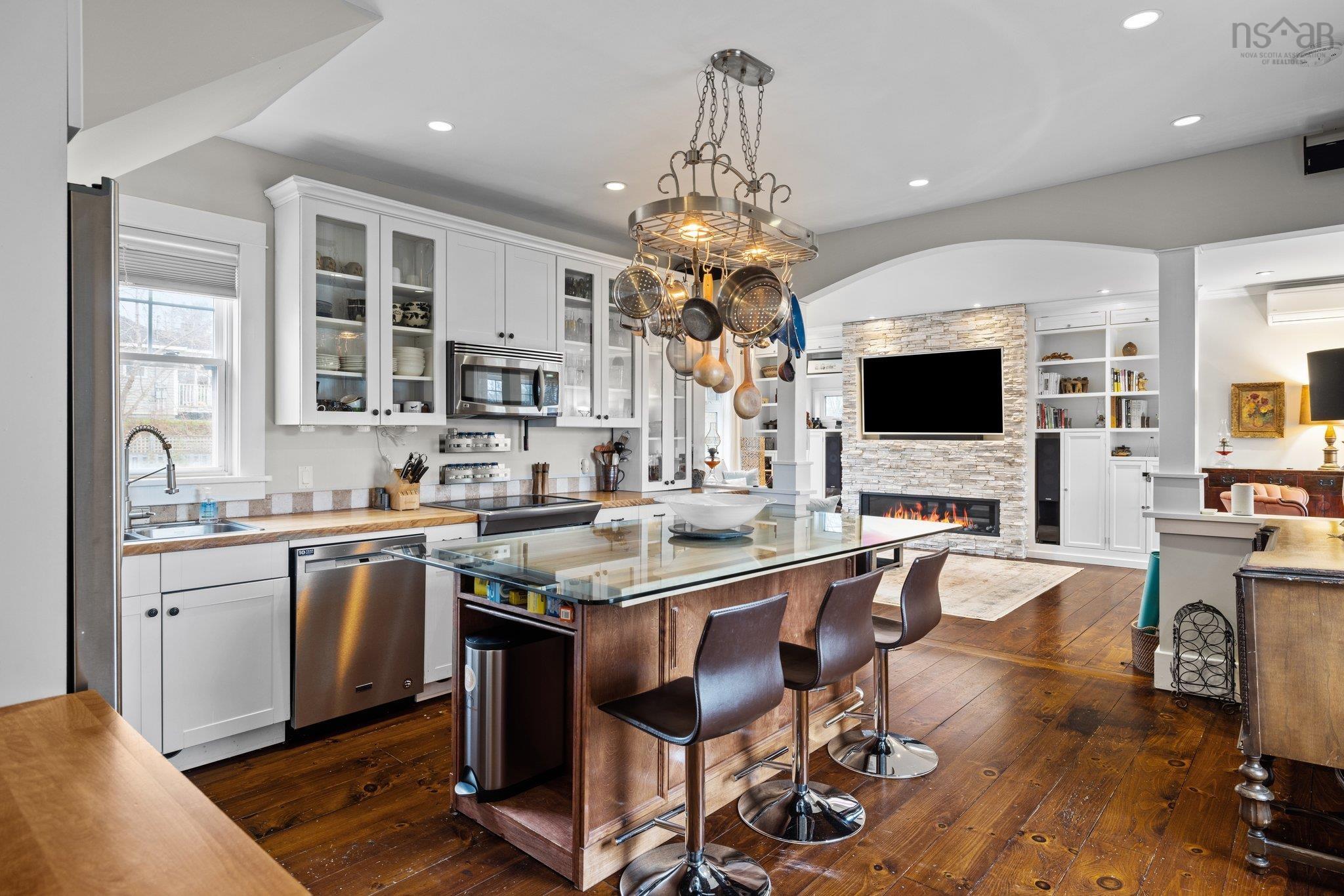 $1,795,000.00: 123 Duke Street, Chester