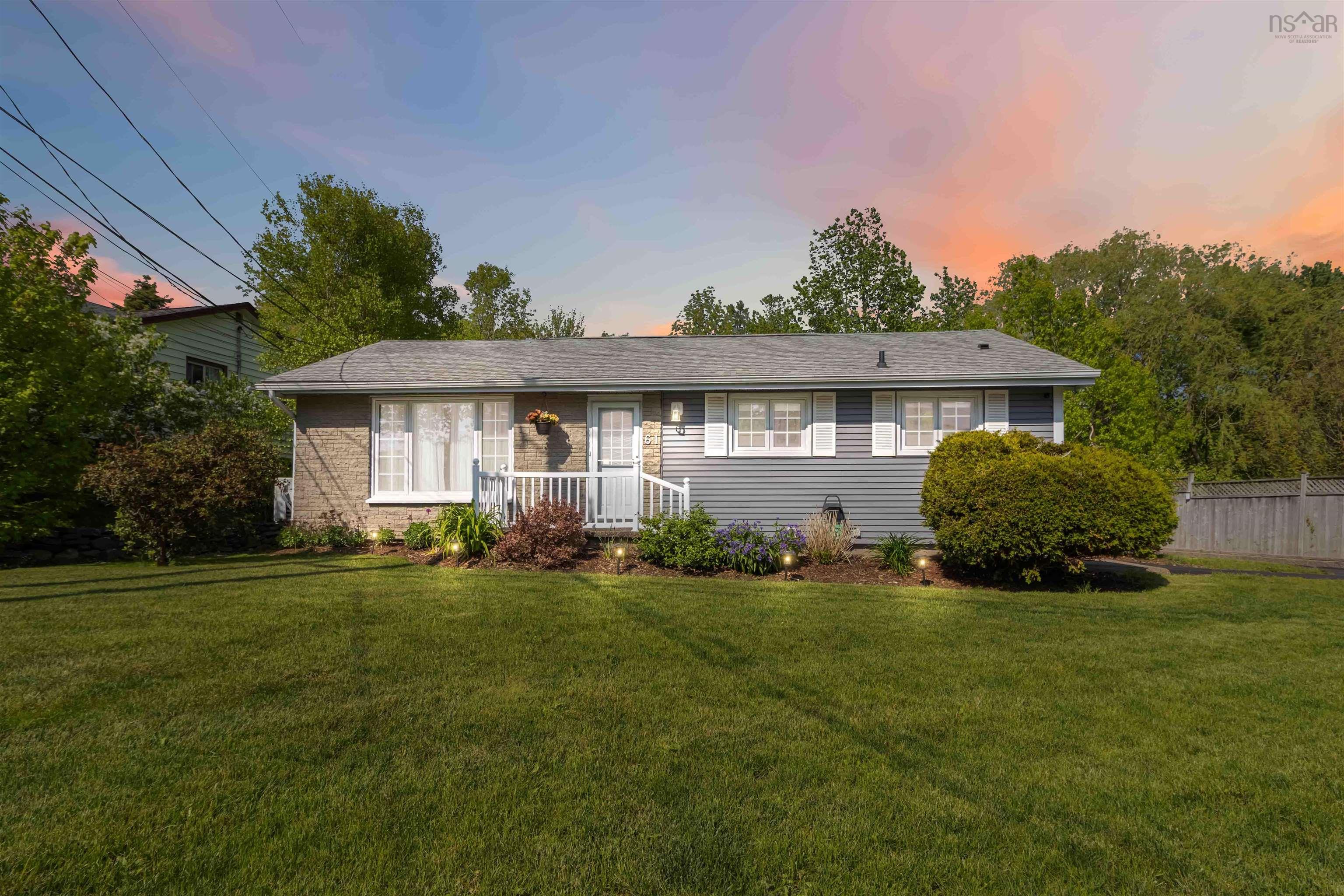 61 Hillcrest Avenue, Lower Sackville, NS (MLS® 202515543)