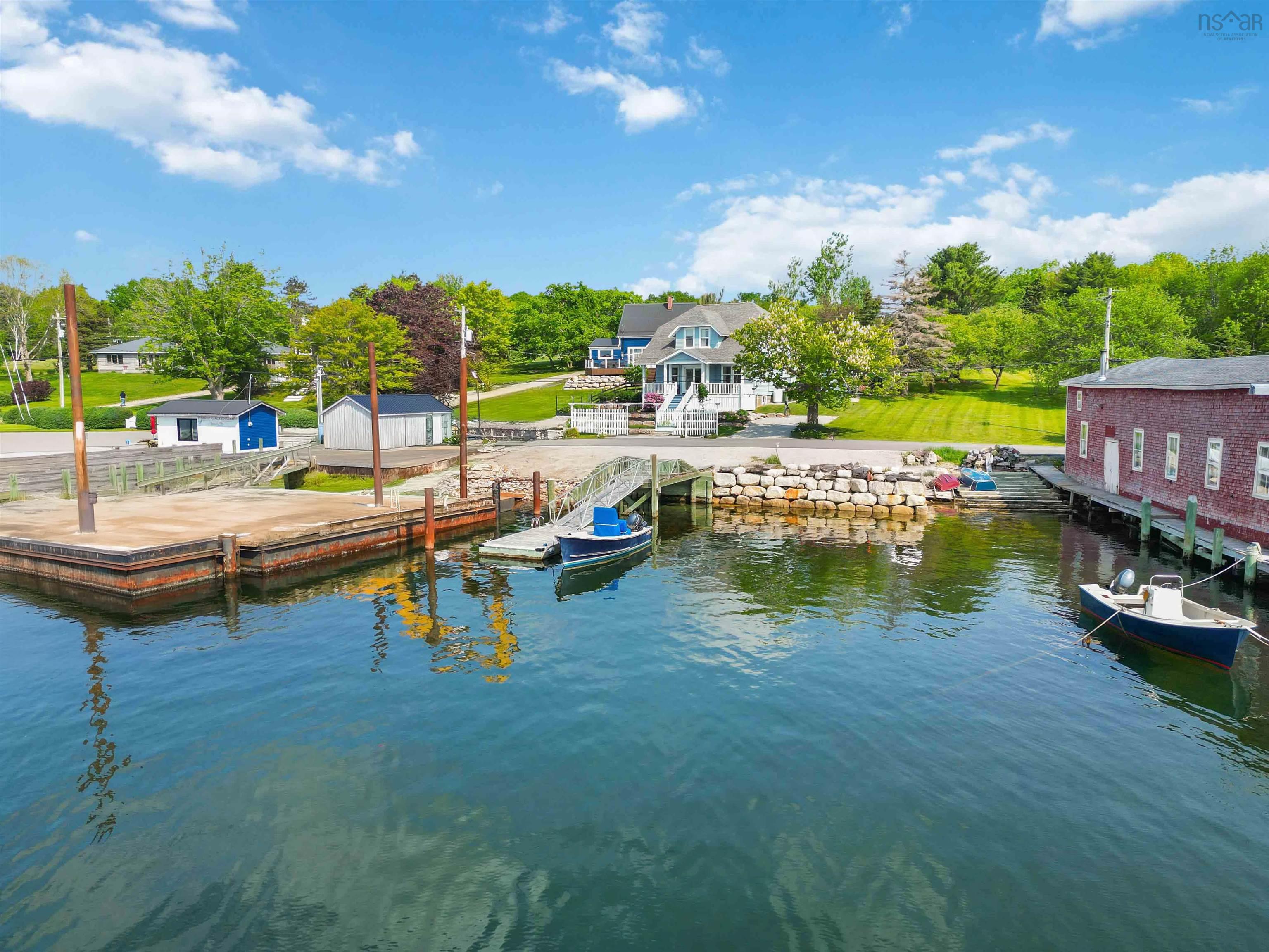 287 Indian Point Road, Mahone Bay, NS (MLS® 202515784)