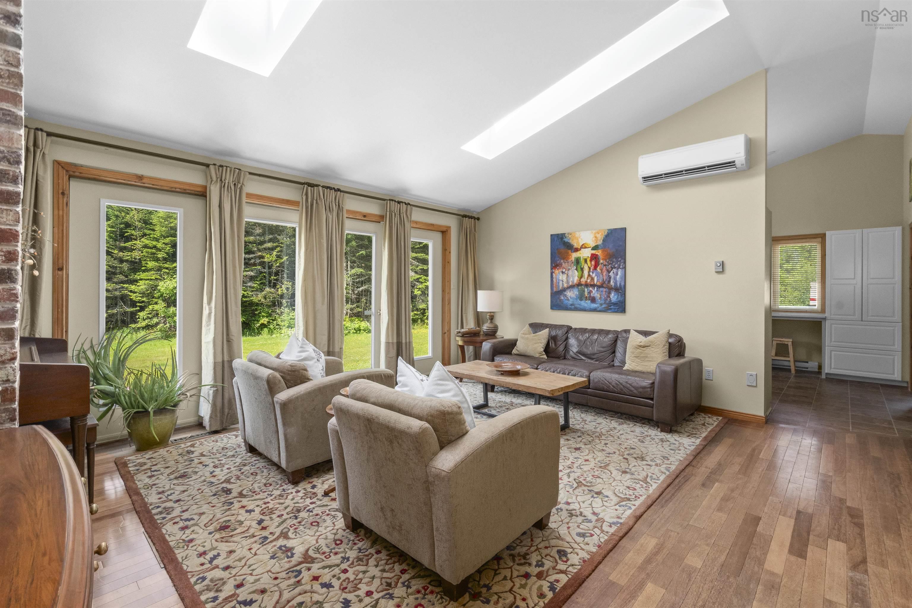 $589,900.00: 758 Newtonville Road, Forest Hill