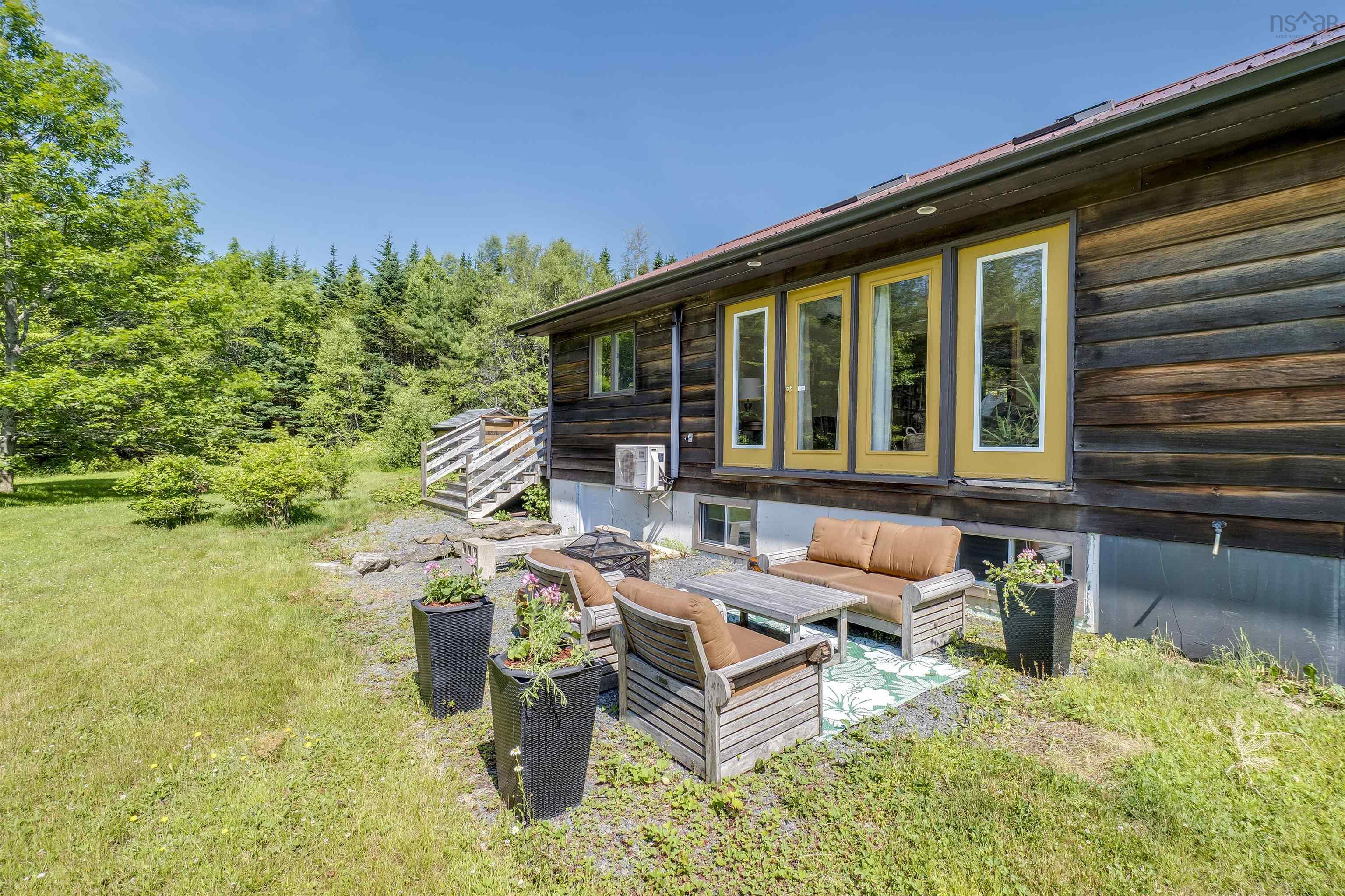 $589,900.00: 758 Newtonville Road, Forest Hill