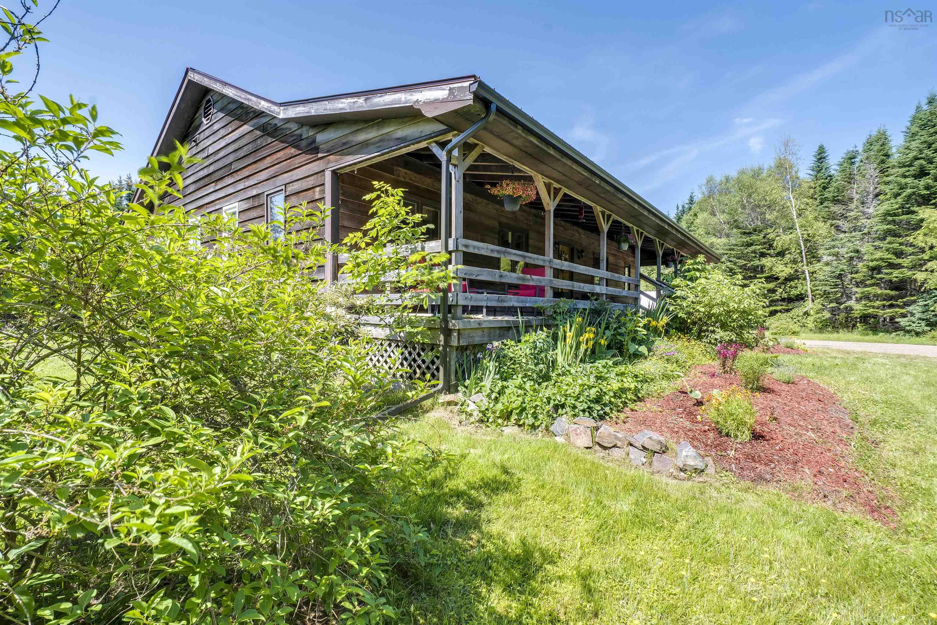 $589,900.00: 758 Newtonville Road, Forest Hill