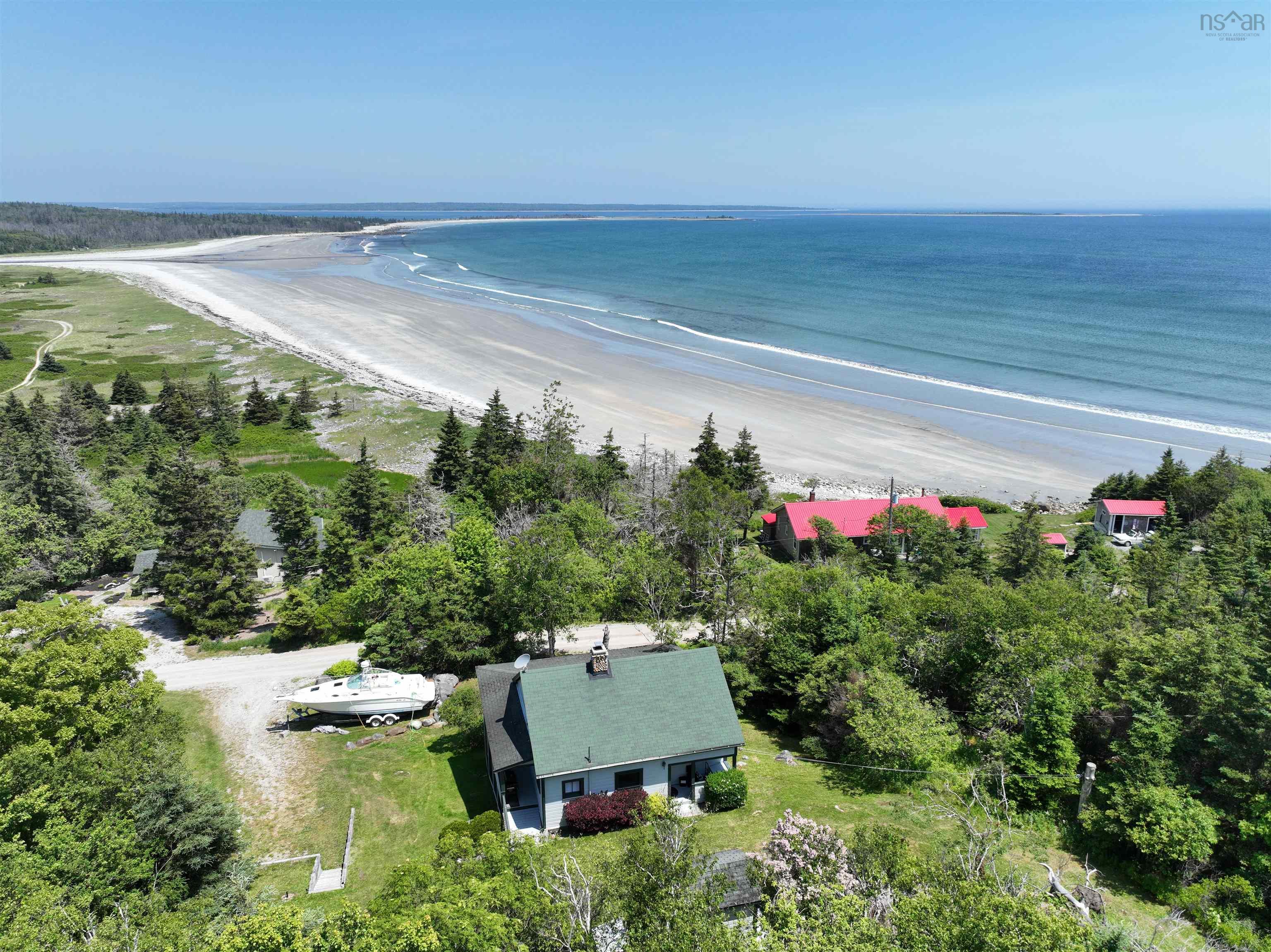 $349,000.00: 281 Round Bay Ferry Road, Round Bay