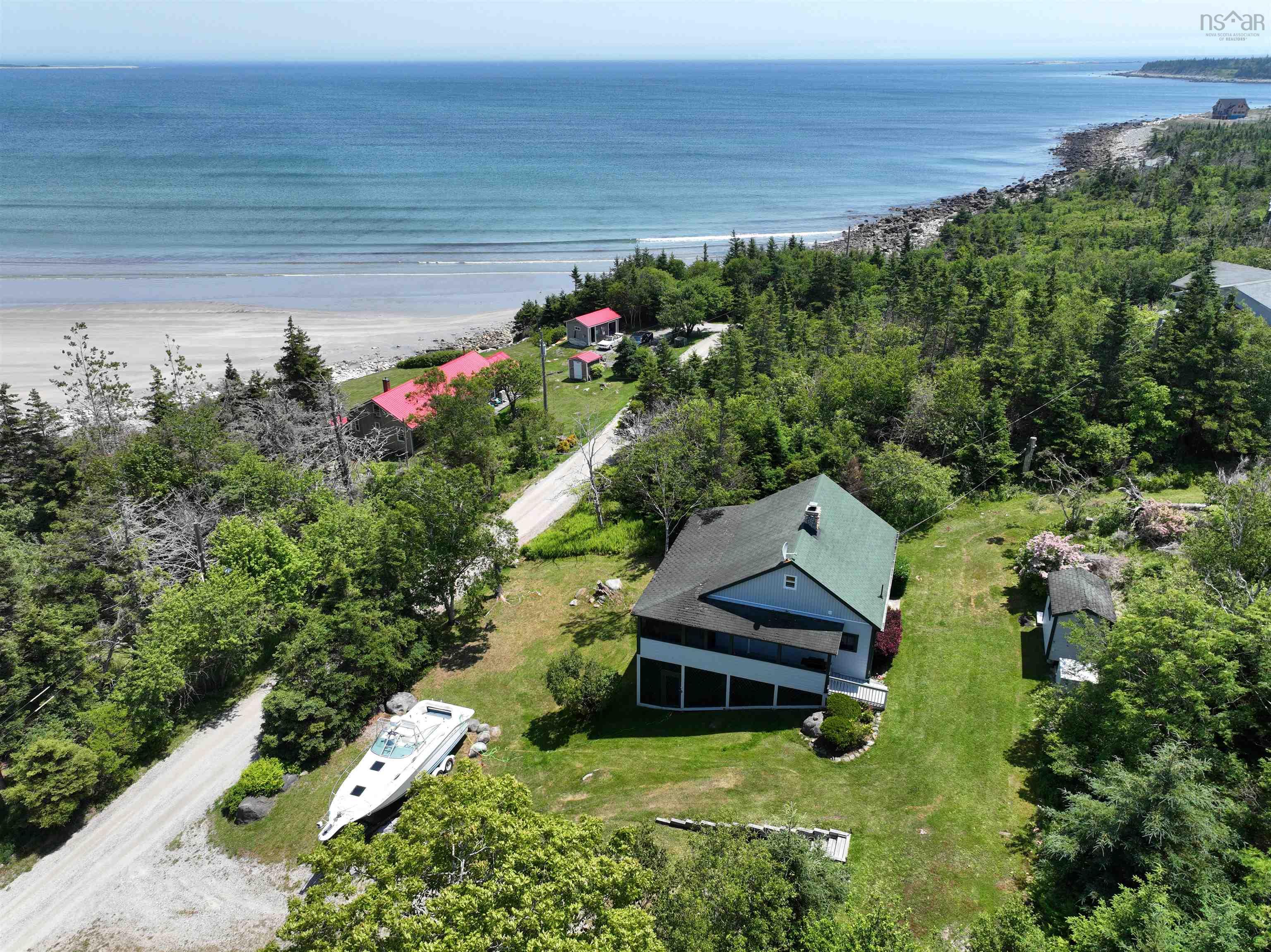 $349,000.00: 281 Round Bay Ferry Road, Round Bay