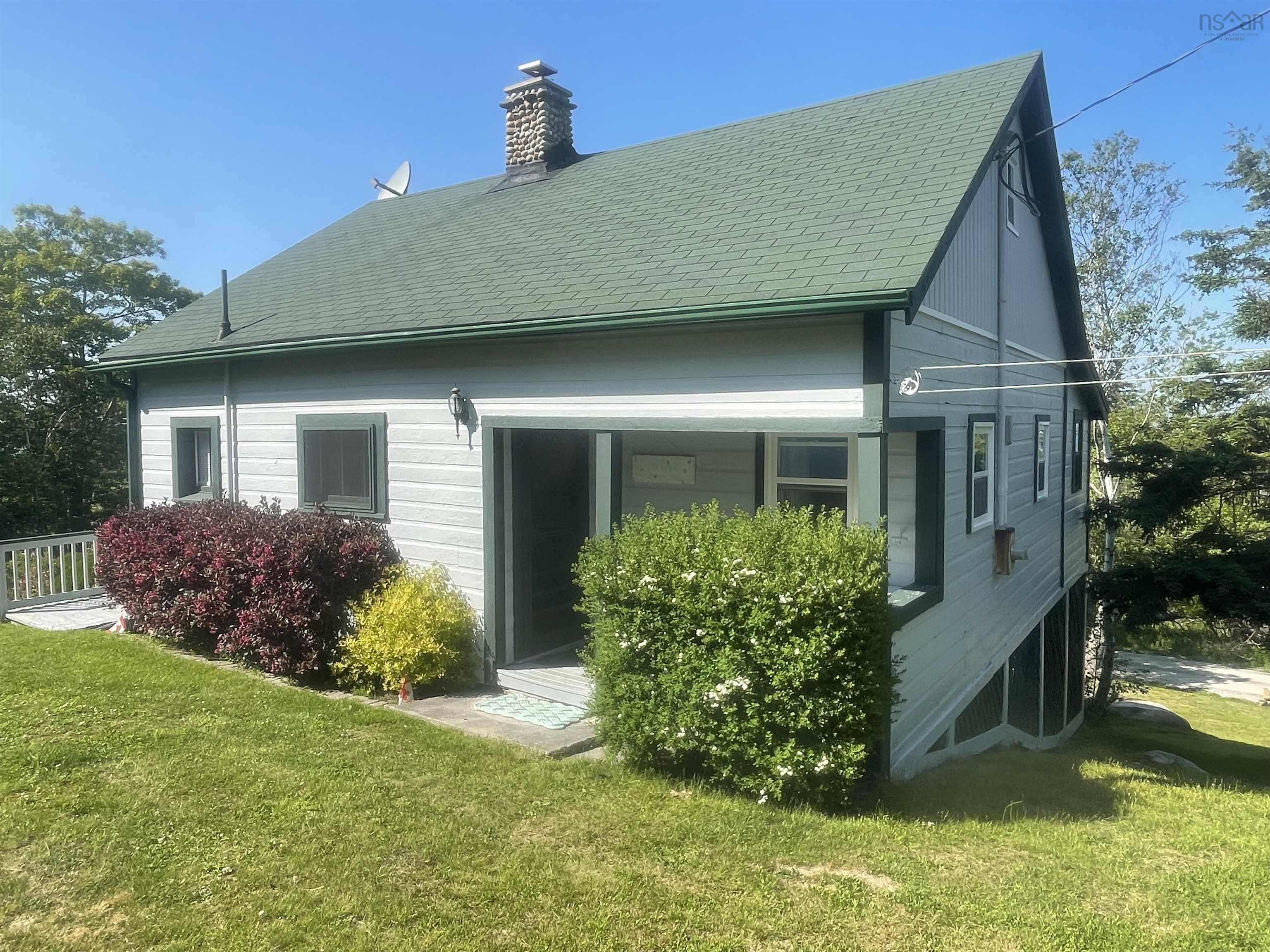 $349,000.00: 281 Round Bay Ferry Road, Round Bay