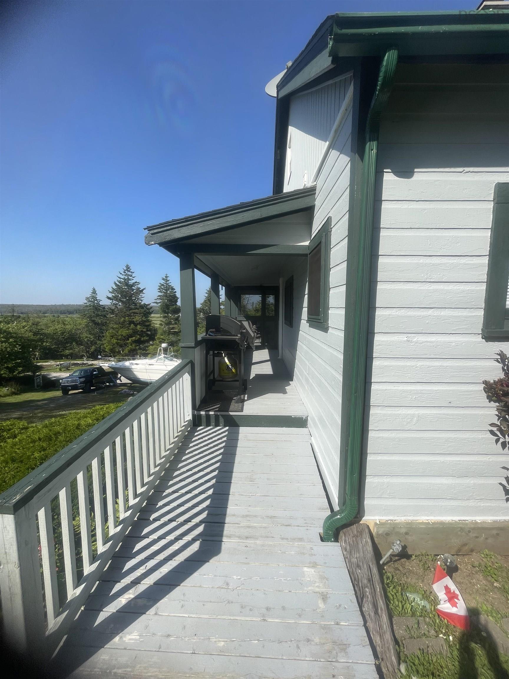 $349,000.00: 281 Round Bay Ferry Road, Round Bay