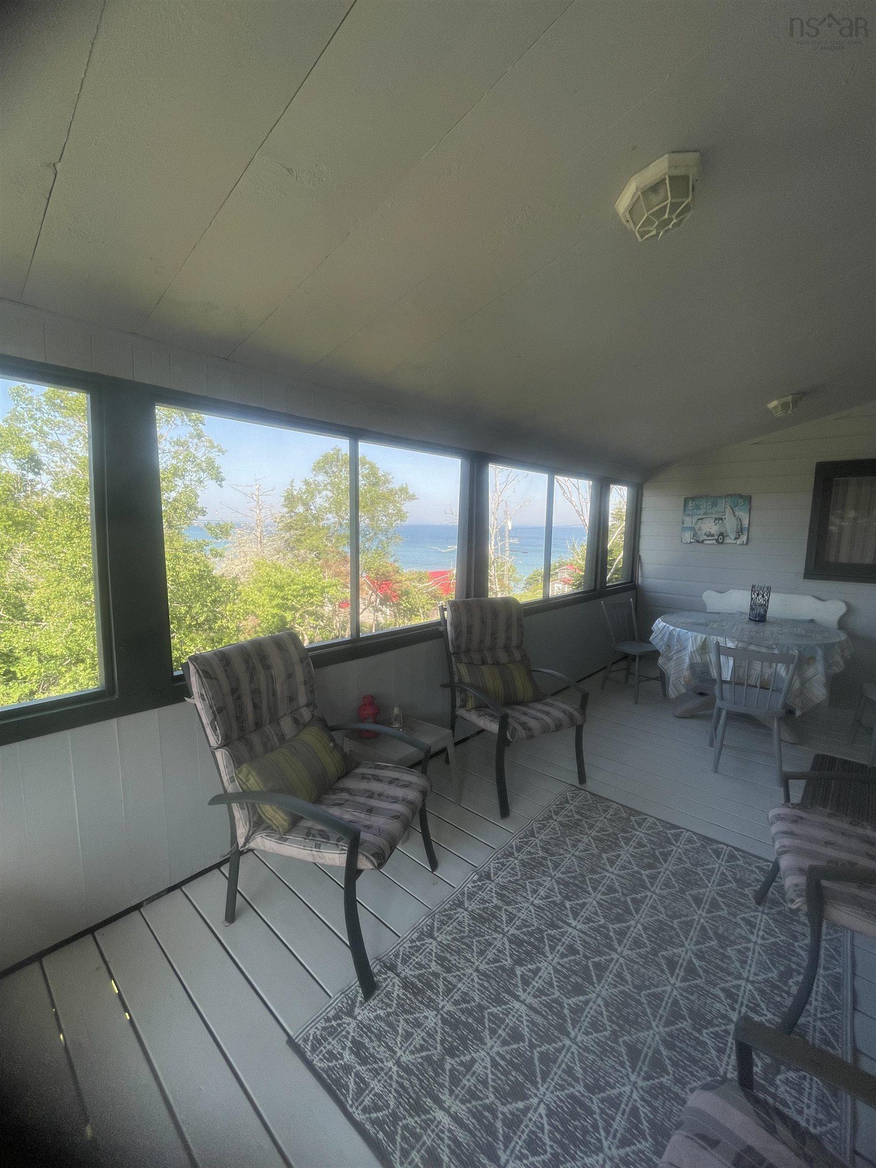 $349,000.00: 281 Round Bay Ferry Road, Round Bay
