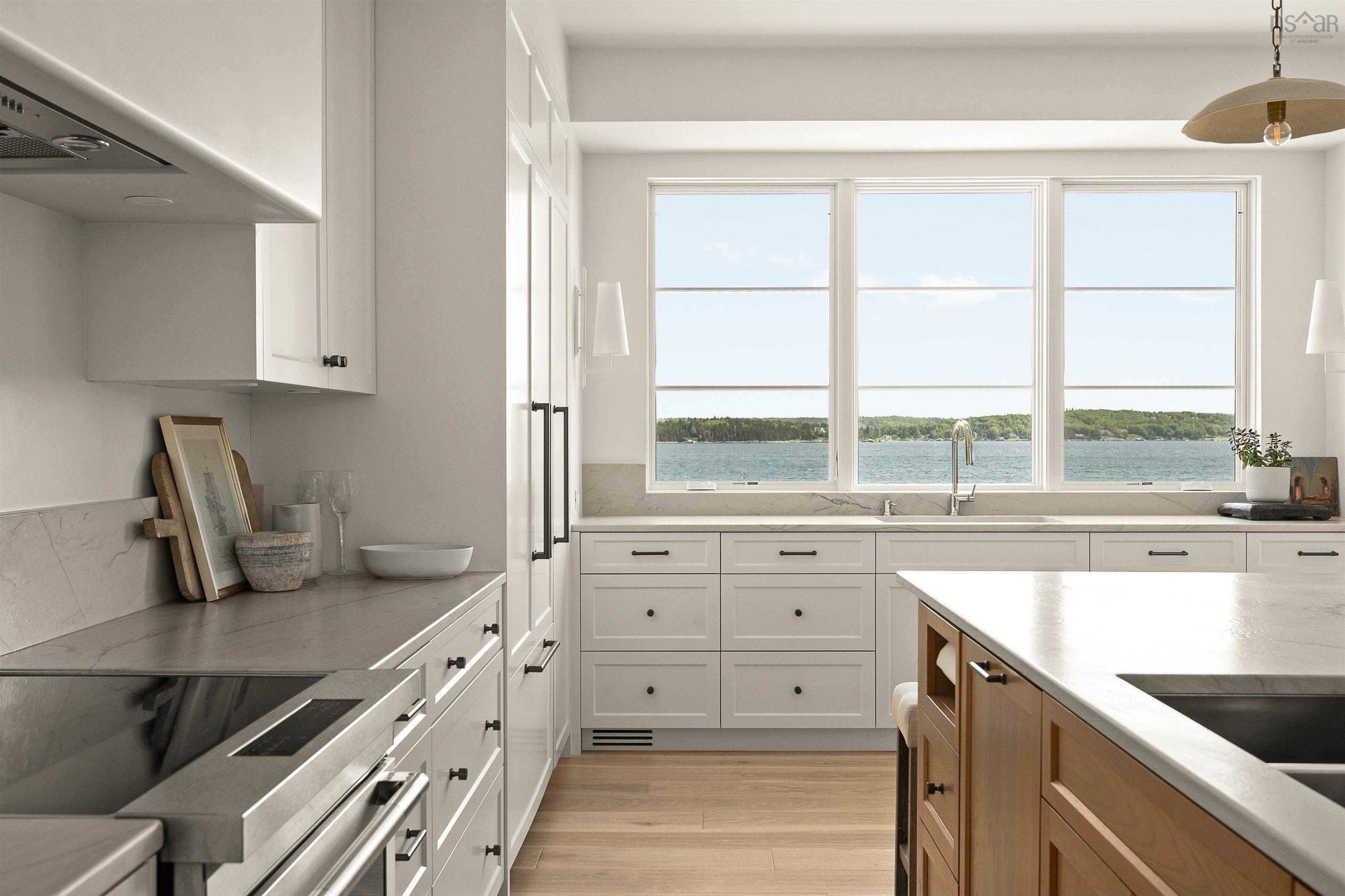 7026 St Margarets Bay Road, Boutiliers Point, NS (MLS 202515935)