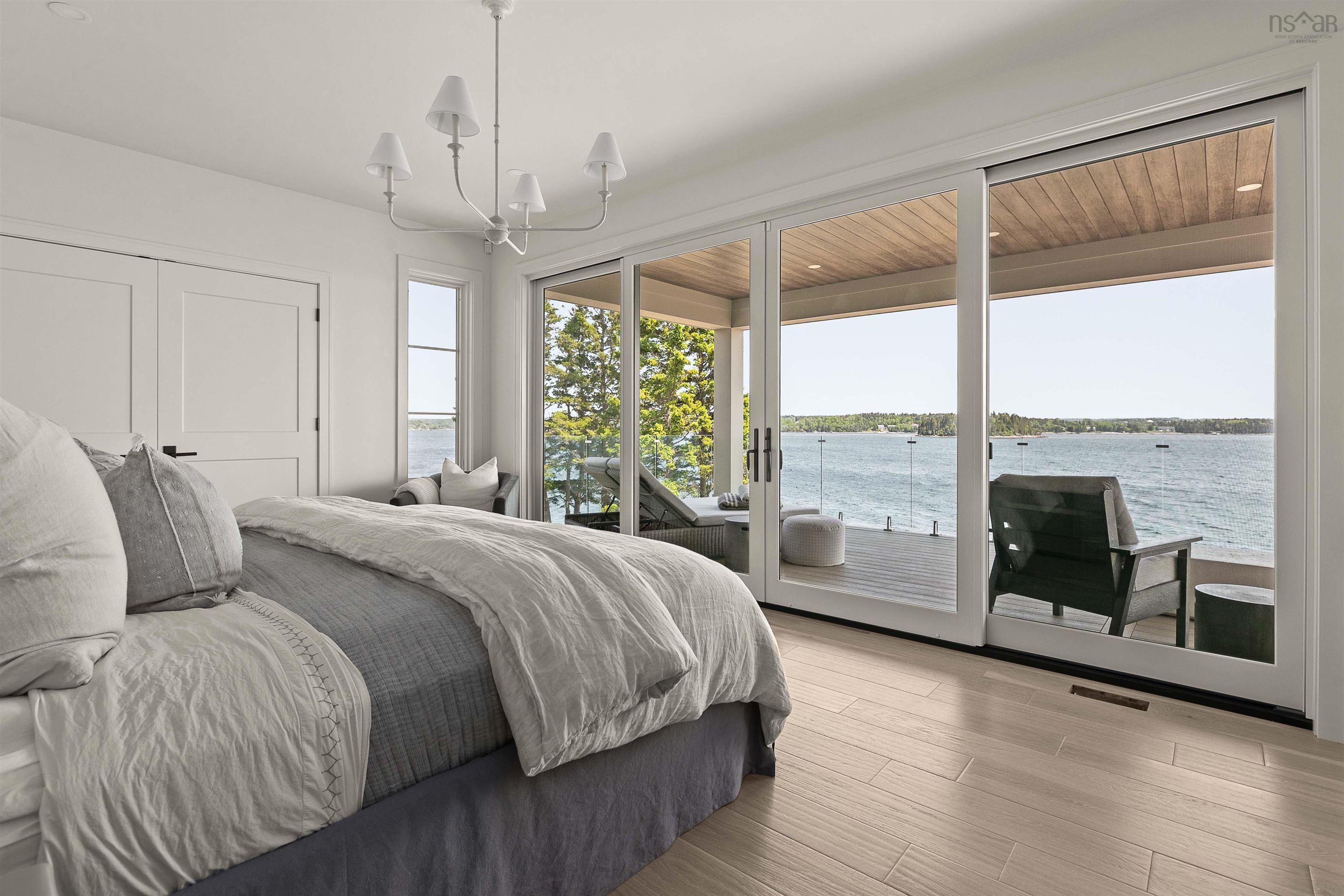 7026 St Margarets Bay Road, Boutiliers Point, NS (MLS 202515935)