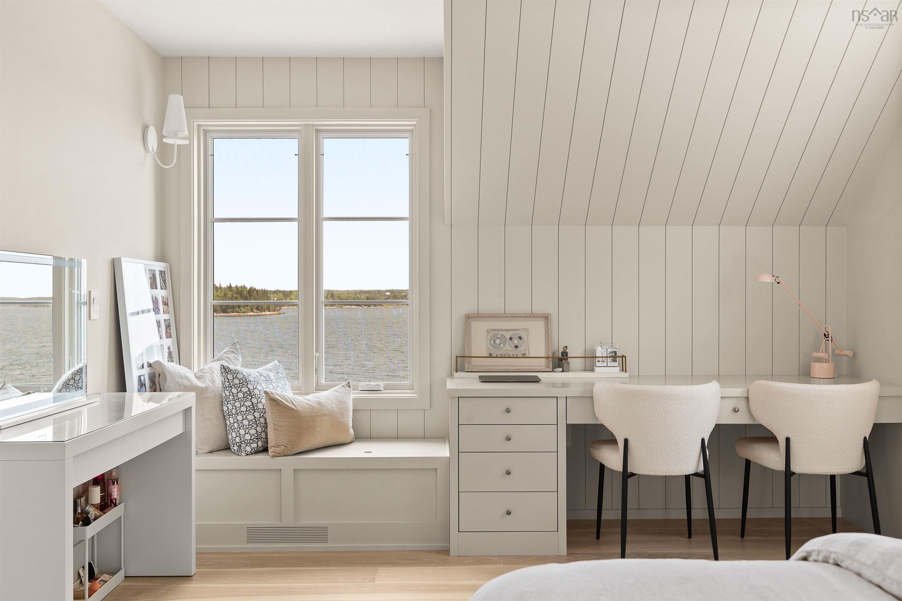 7026 St Margarets Bay Road, Boutiliers Point, NS (MLS 202515935)