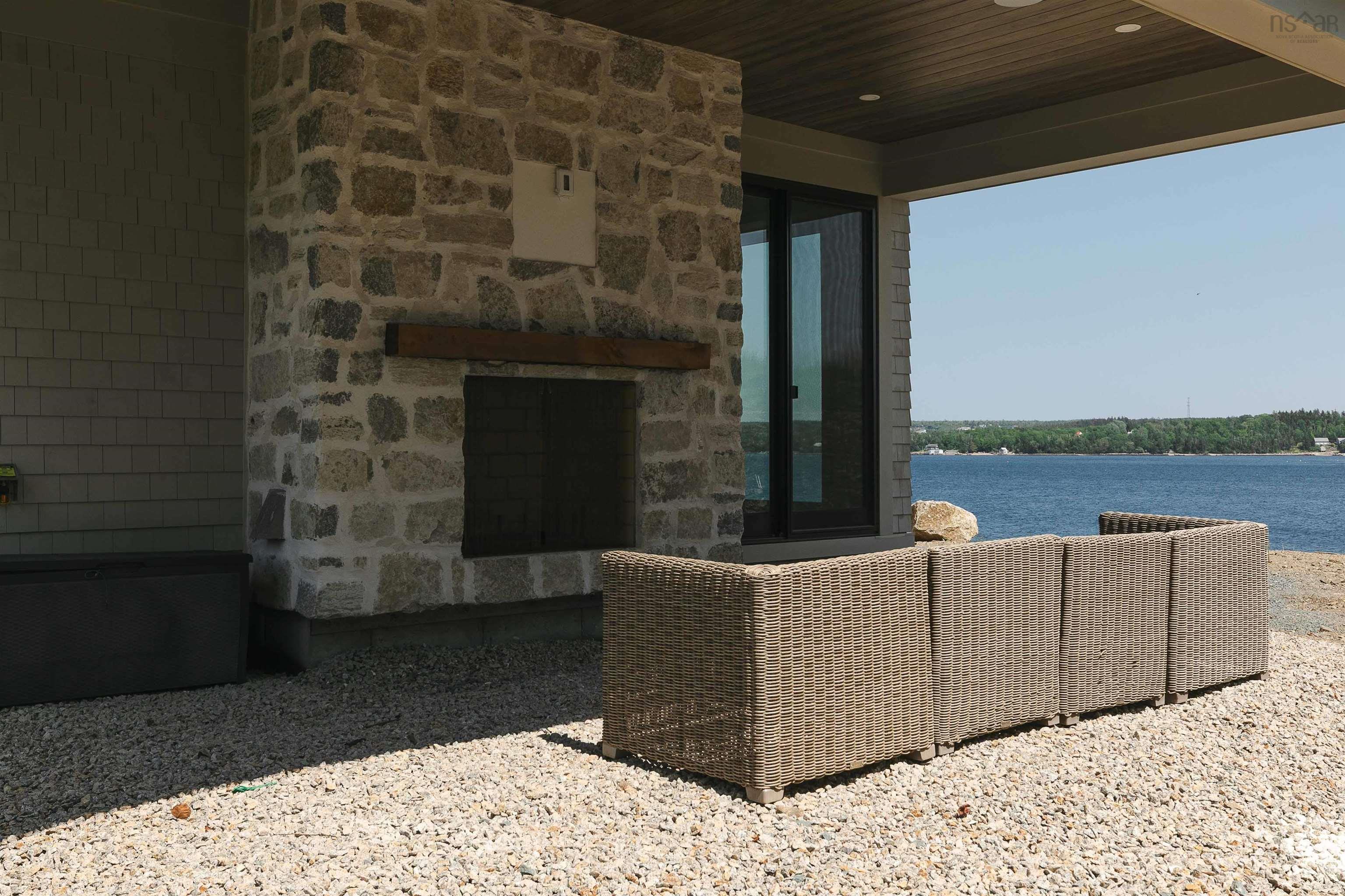 7026 St Margarets Bay Road, Boutiliers Point, NS (MLS 202515935)