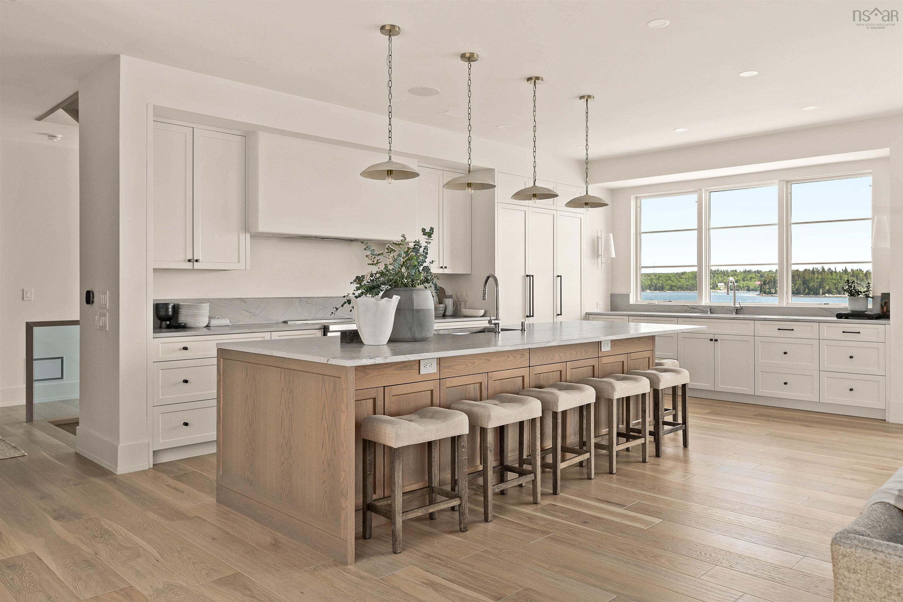 7026 St Margarets Bay Road, Boutiliers Point, NS (MLS 202515935)