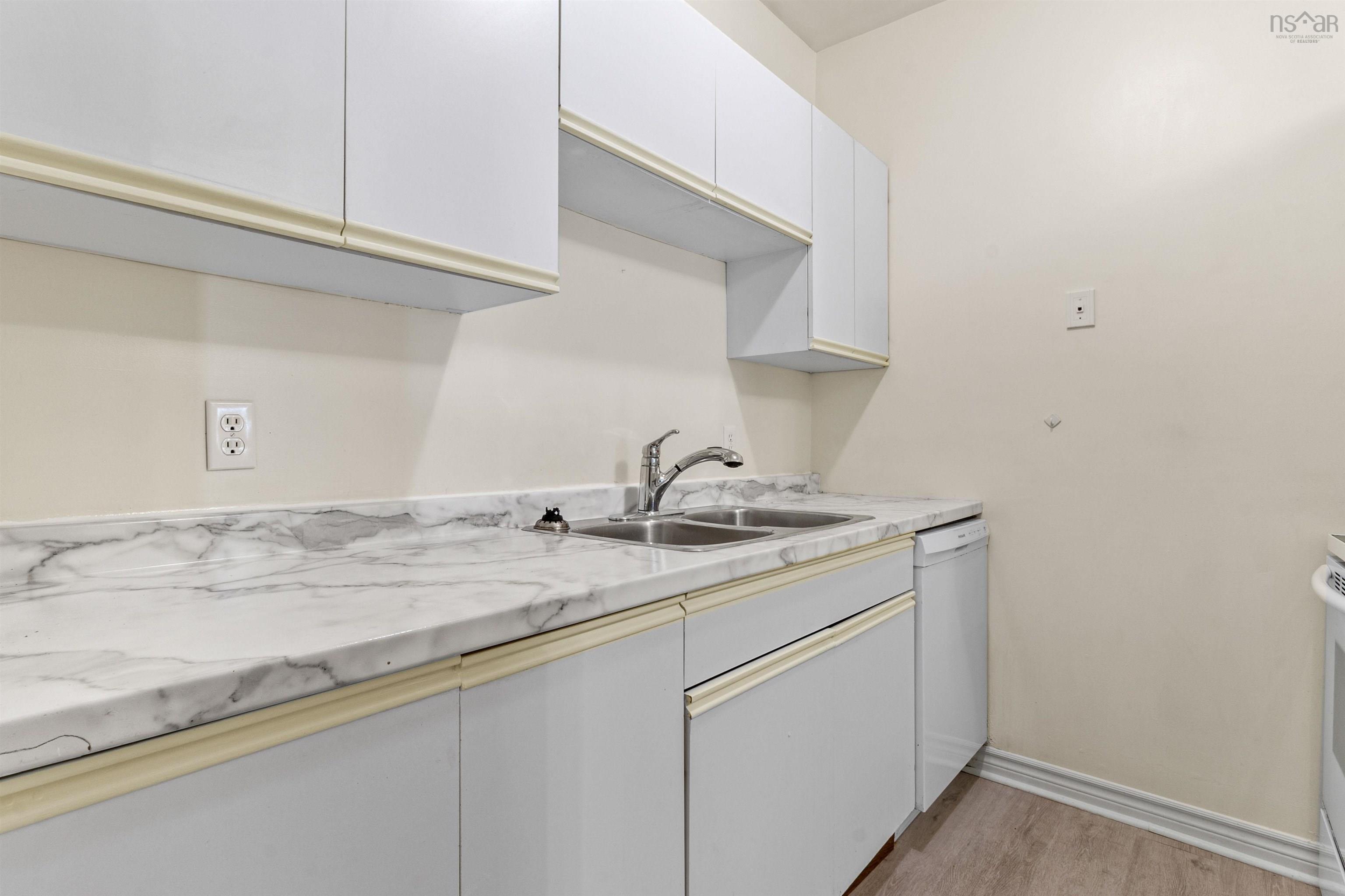 21 1300 Queen Street, Halifax, NS (MLS 202515970)