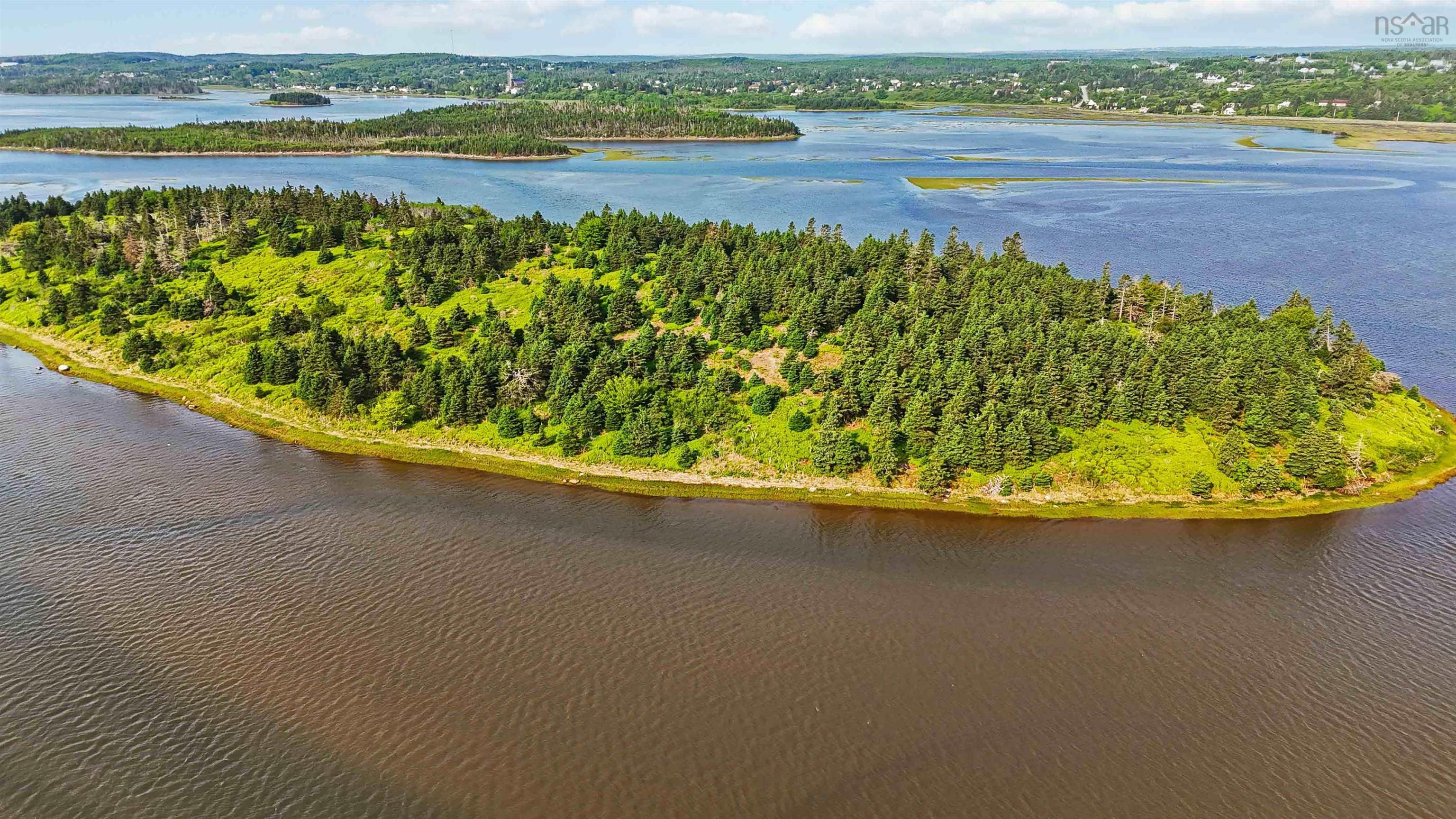 0 Maclellon Island, East Chezzetcook, NS (MLS® 202516002)