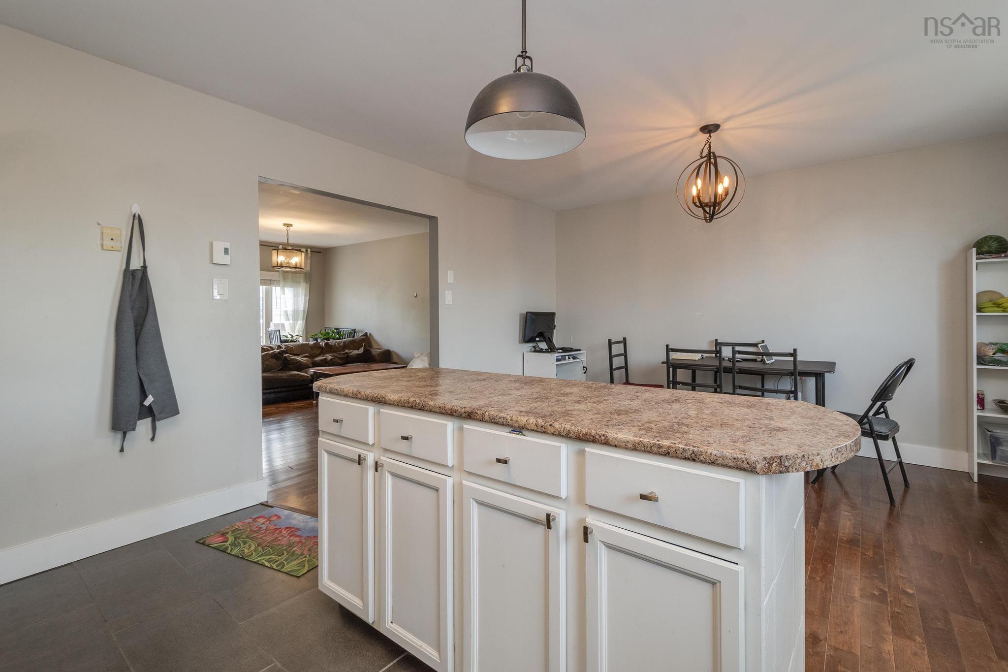 225 Farnham Gate Road, Halifax, NS (MLS 202516087)