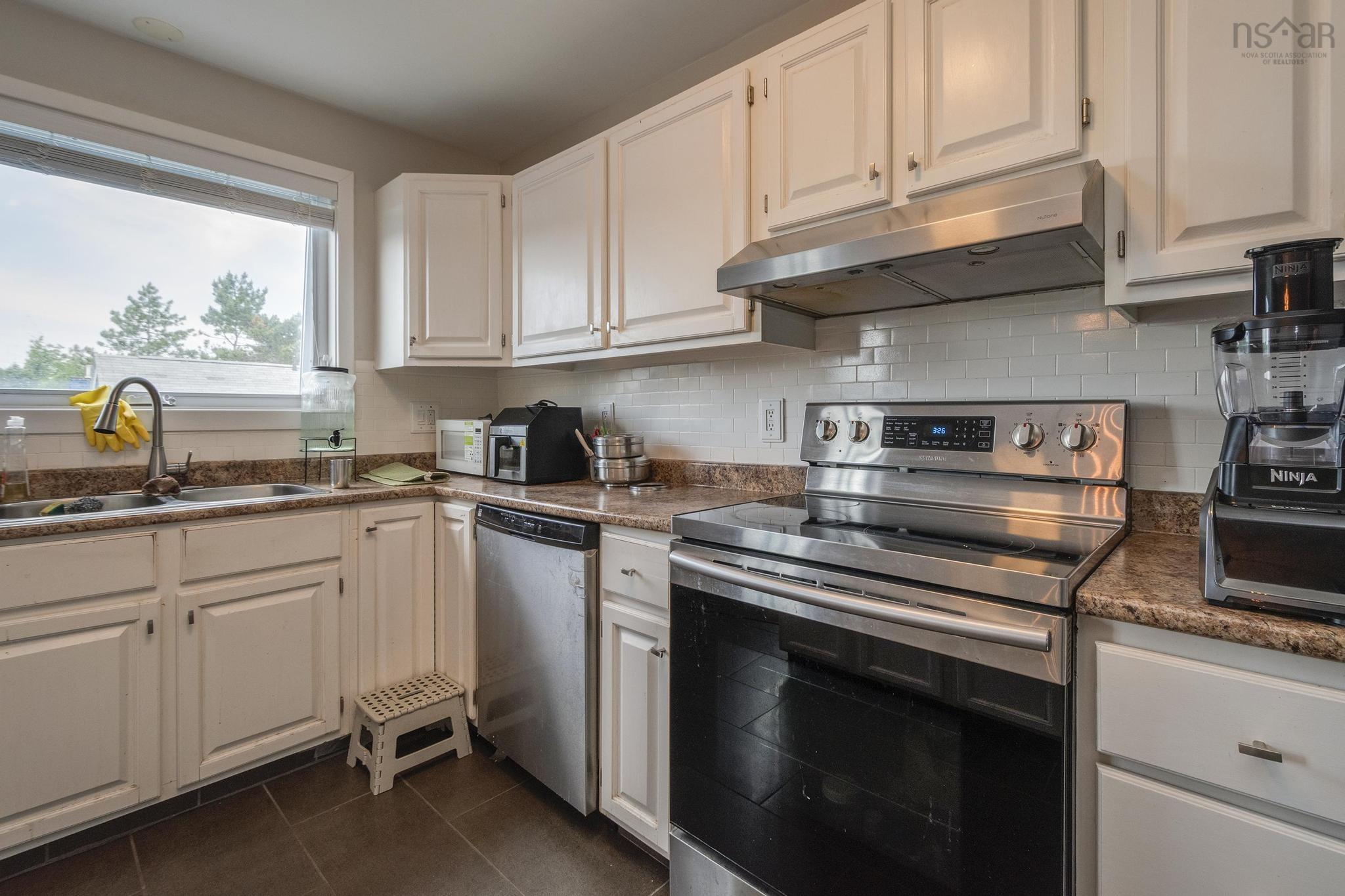 225 Farnham Gate Road, Halifax, NS (MLS 202516087)