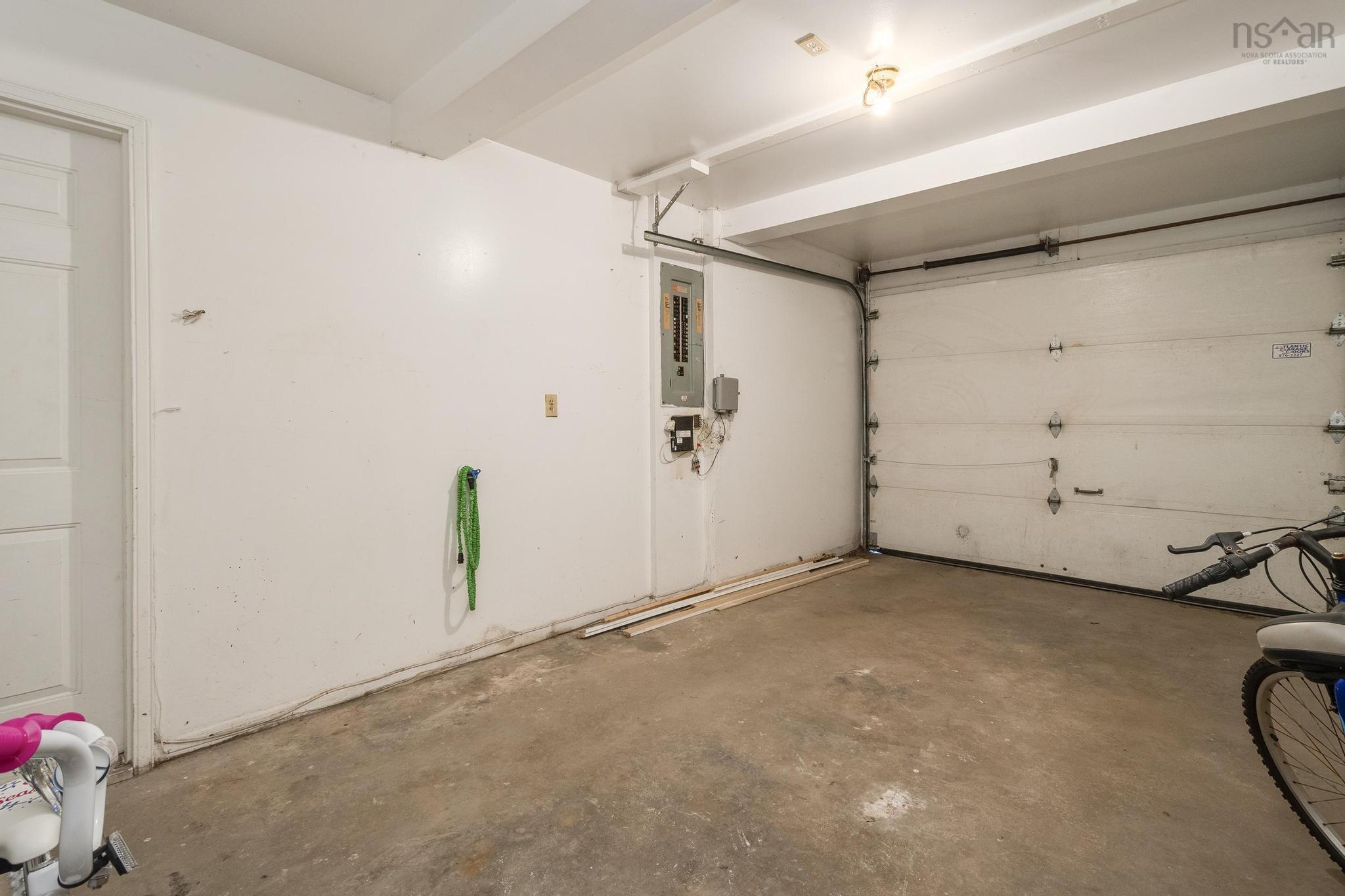 225 Farnham Gate Road, Halifax, NS (MLS 202516087)