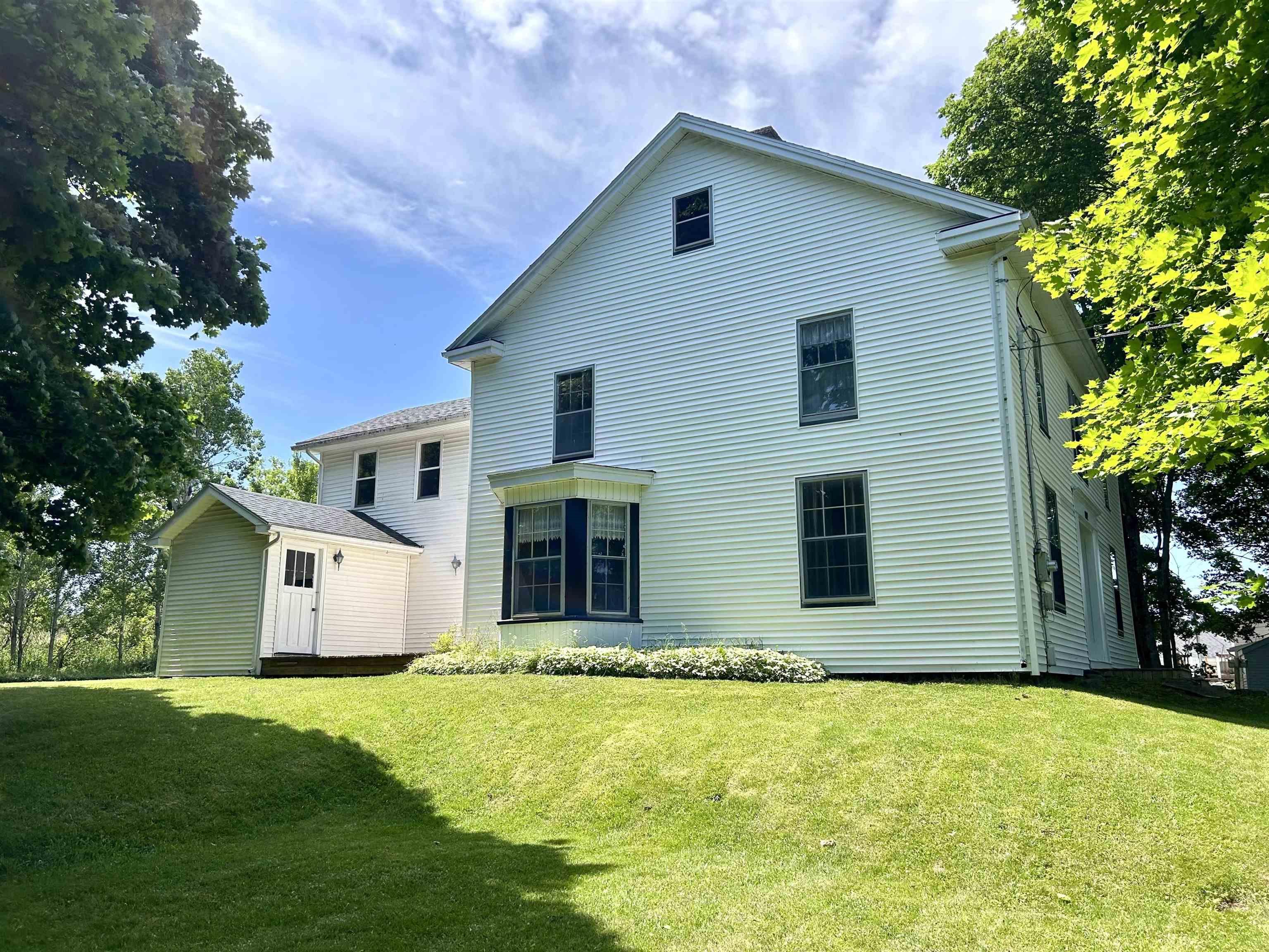 $319,900.00: 102 Victoria Street W, Amherst