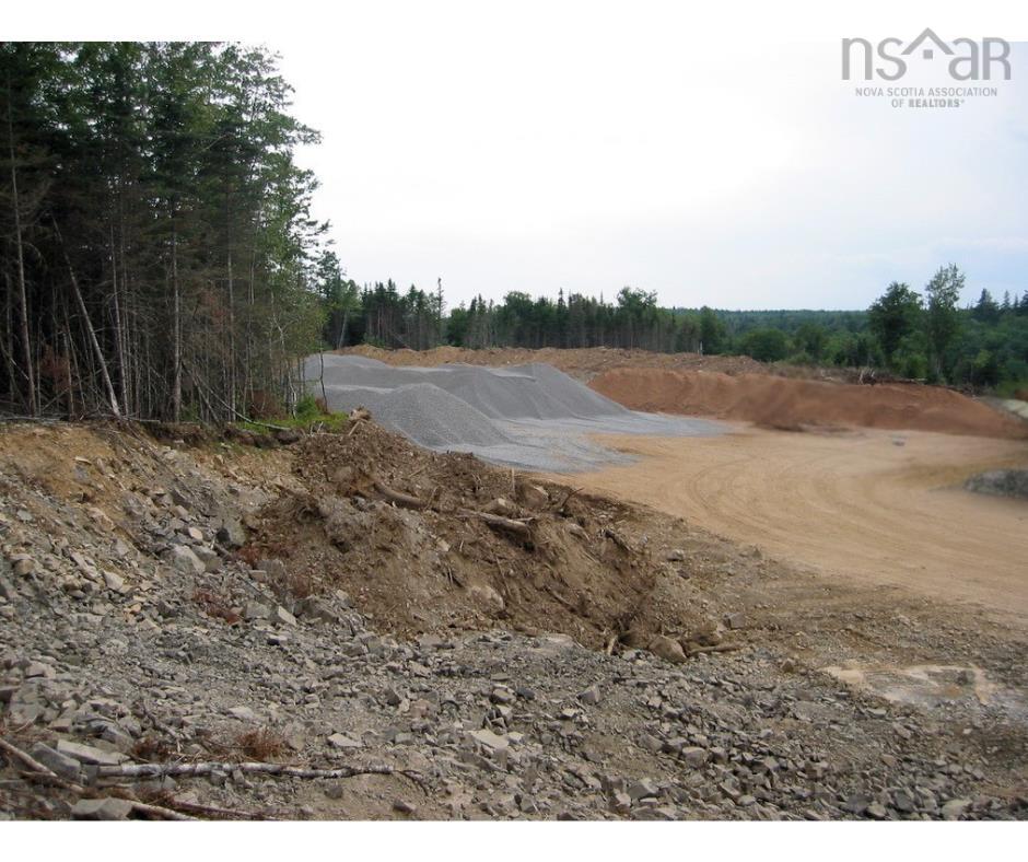 $1,999,000.00: Acreage NO 101 Highway, Ardoise