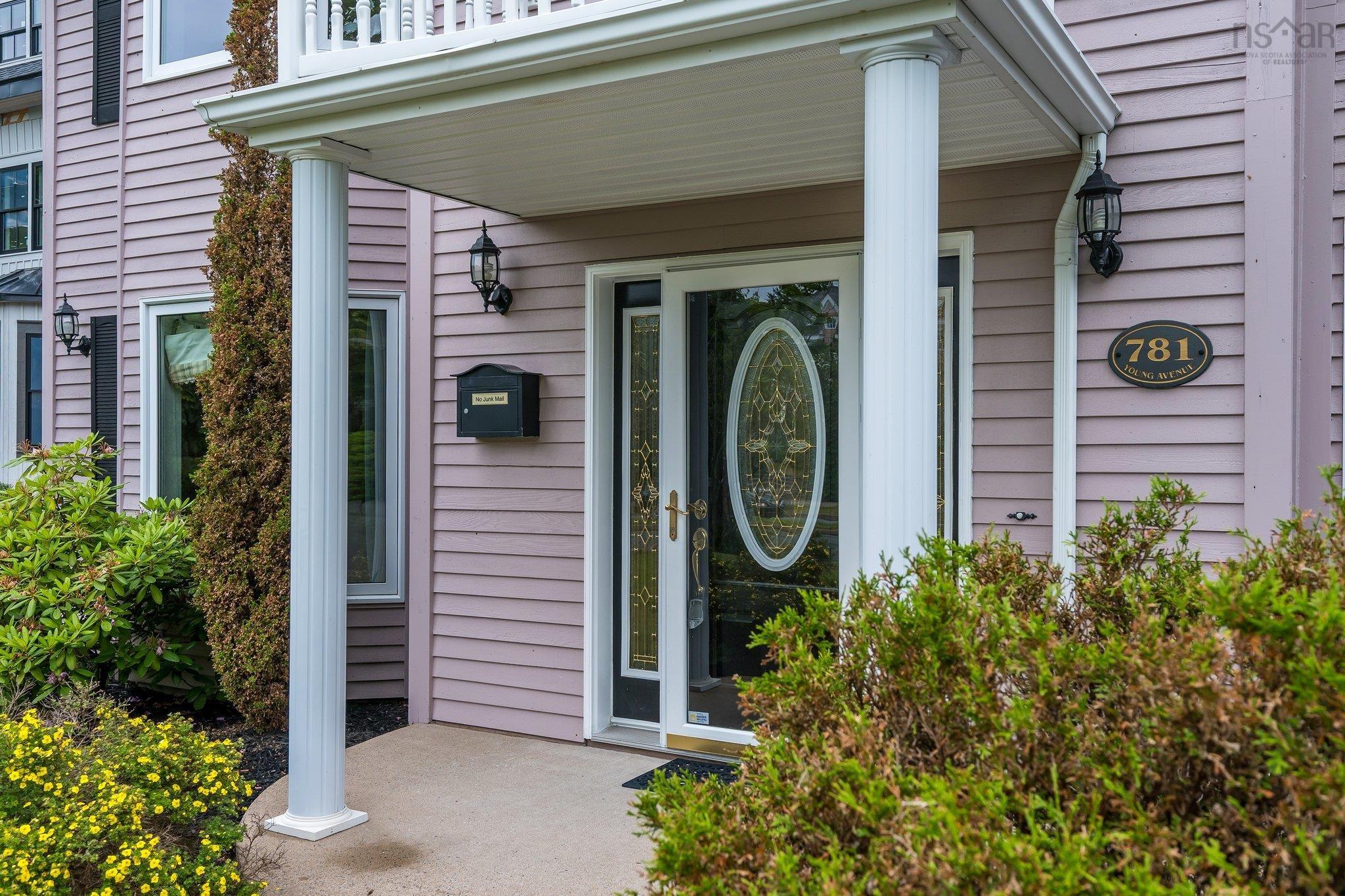 $1,588,000.00: 781 Young Avenue, Halifax